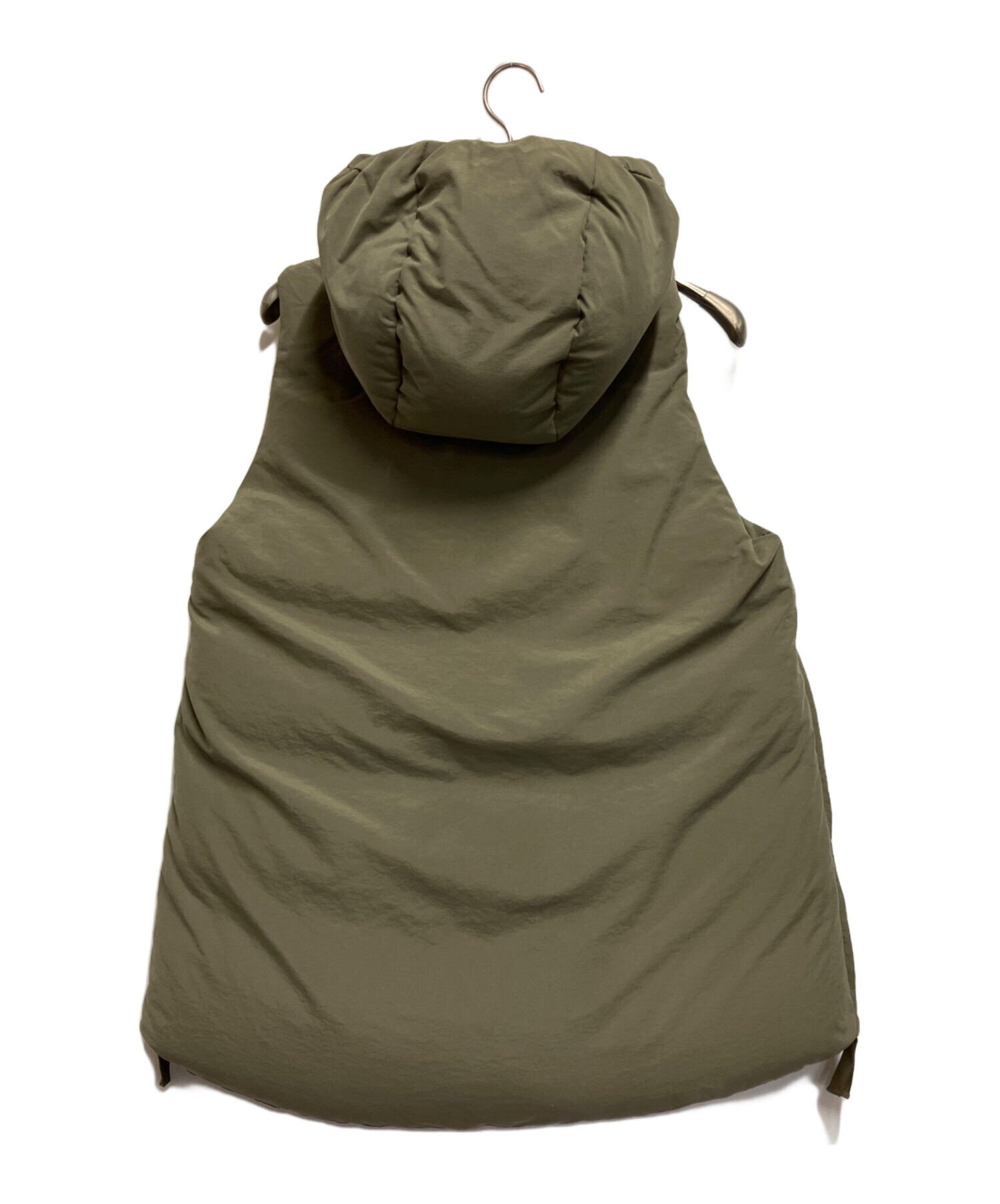 中古・古着通販】Hakuu (ハク) ダウンベスト カーキ サイズ:2