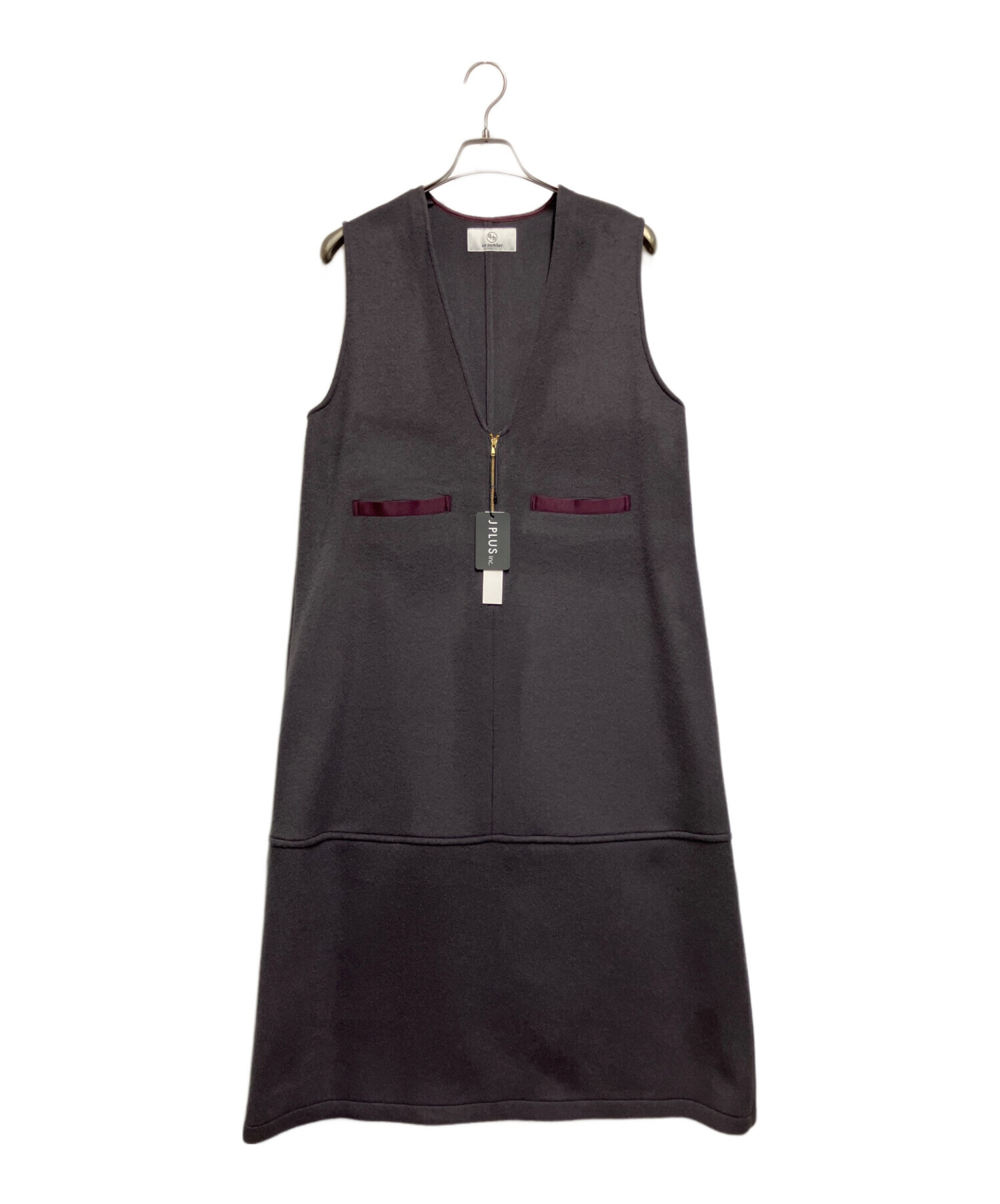 中古・古着通販】un number (アンナンバー) 「CHARME」Vネック 