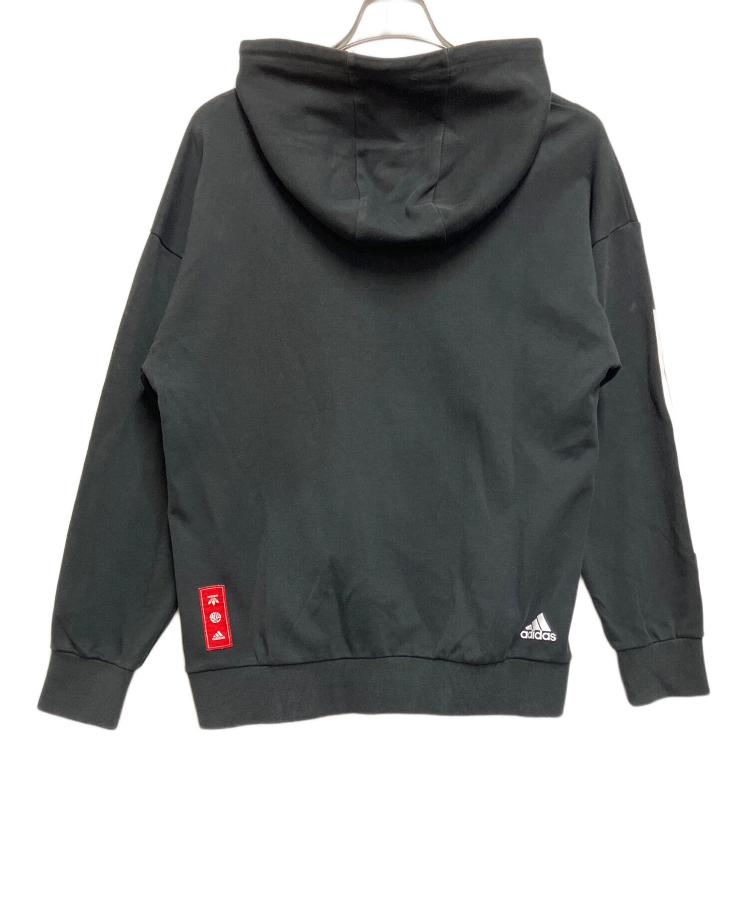 中古・古着通販】adidas (アディダス) プルオーバーパーカー ブラック 中古・古着通販】adidas (アディダス) プルオーバーパーカー ブラック