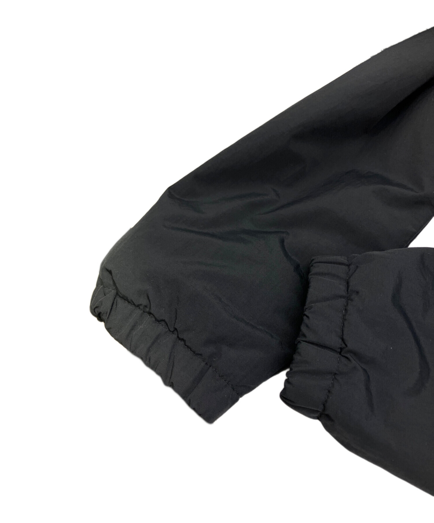 STUSSY ブラック ナイロンジャケットM 中古・古着通販】stussy (ステューシー) ナイロンジャケット ブラック