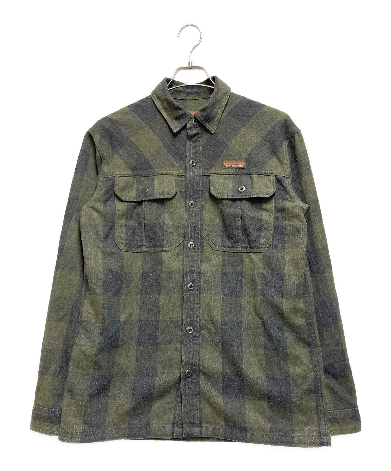 古着 00's パタゴニア サファリ シャツ 中古・古着通販】Patagonia (パタゴニア) ファリアーズシャツ グリーン