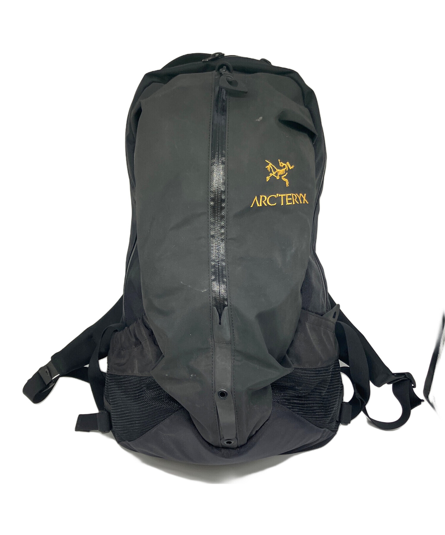 たた様:77ARC’TERYX アークテリクス 廃盤モデル デイパック 黒 背面 中古・古着通販】ARC'TERYX (アークテリクス) バックパック ブラック