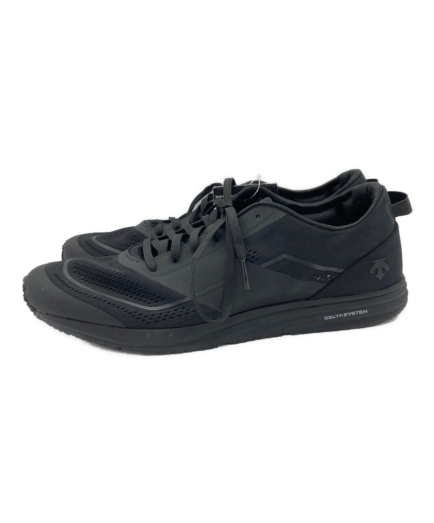 中古・古着通販】DESCENTE (デサント) ランニングシューズ ブラック