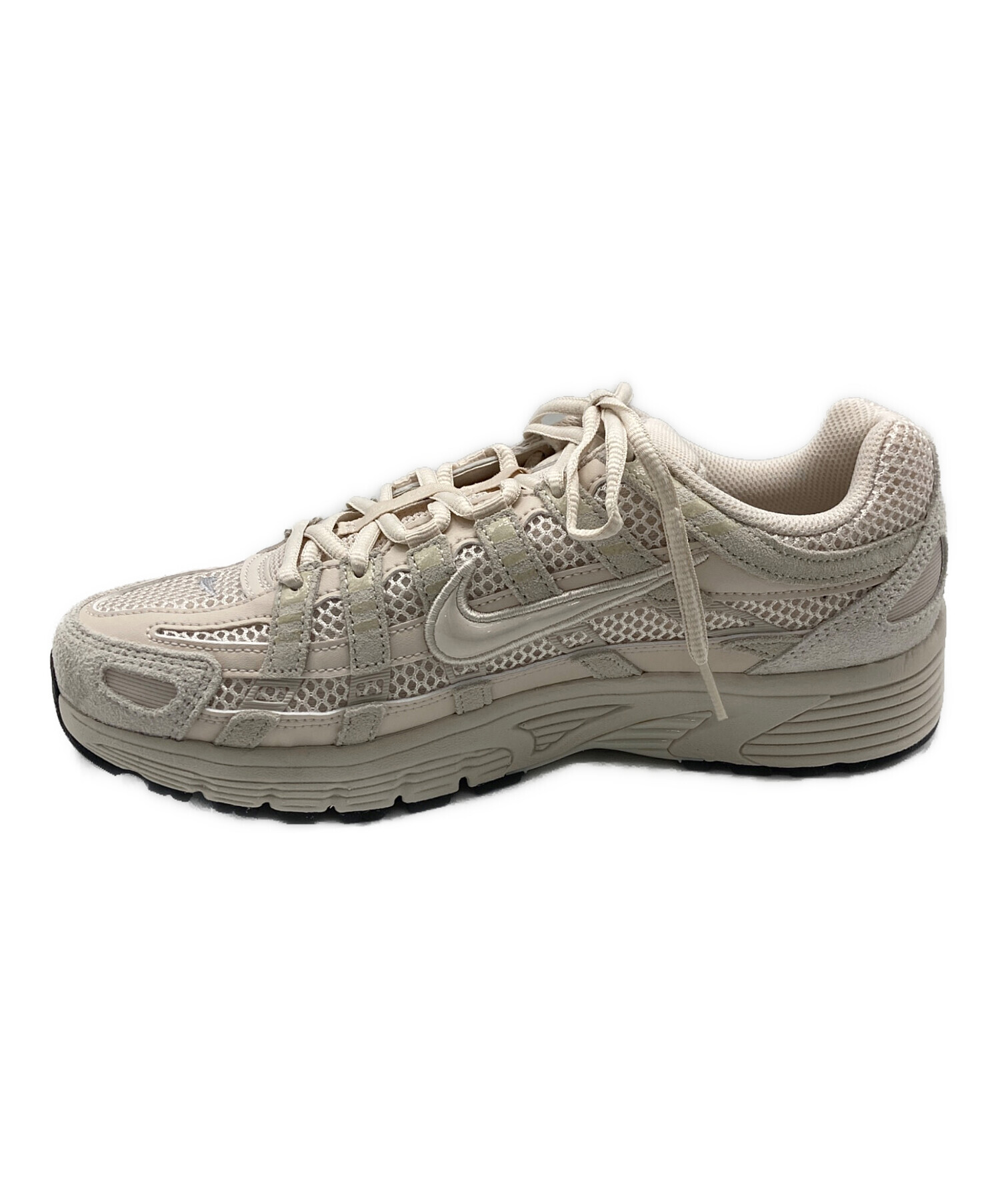 NIKE　P−6000 中古美品　26cm 中古・古着通販】NIKE (ナイキ) P-6000 SE ベージュ サイズ:26.5cm