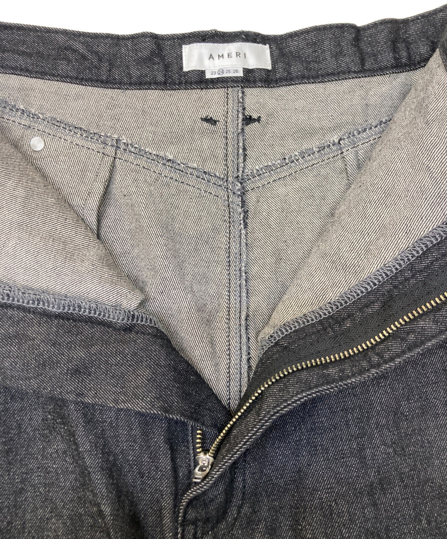 中古・古着通販】Ameri (アメリ) デニムパンツ ブラック サイズ:24 未