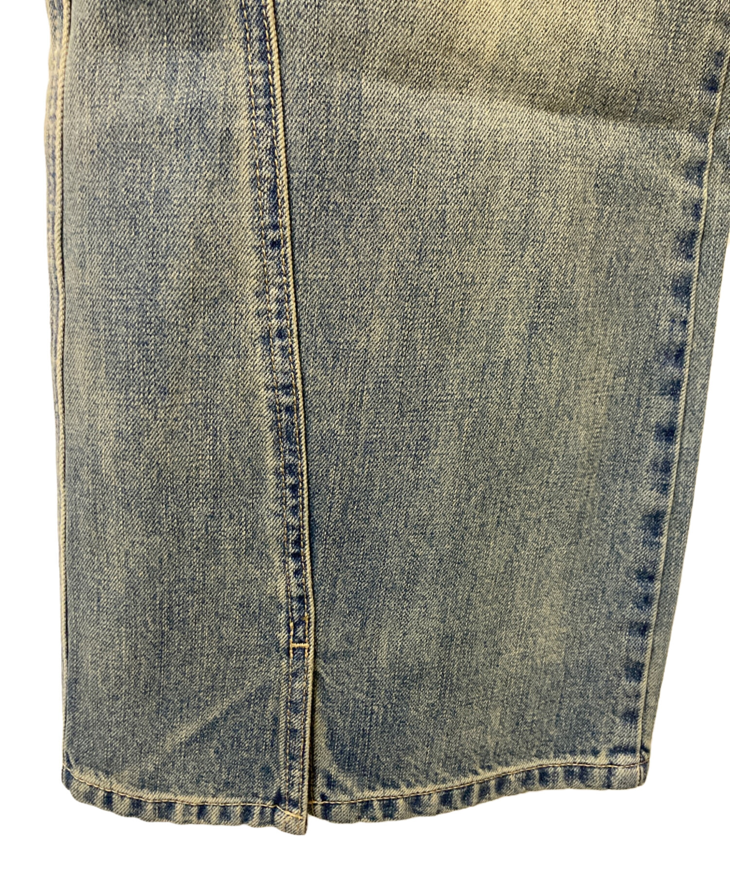 中古・古着通販】SLY (スライ) デニムパンツ ブルー 未使用品 中古・古着通販】SLY (スライ) デニムパンツ ブルー 未使用品