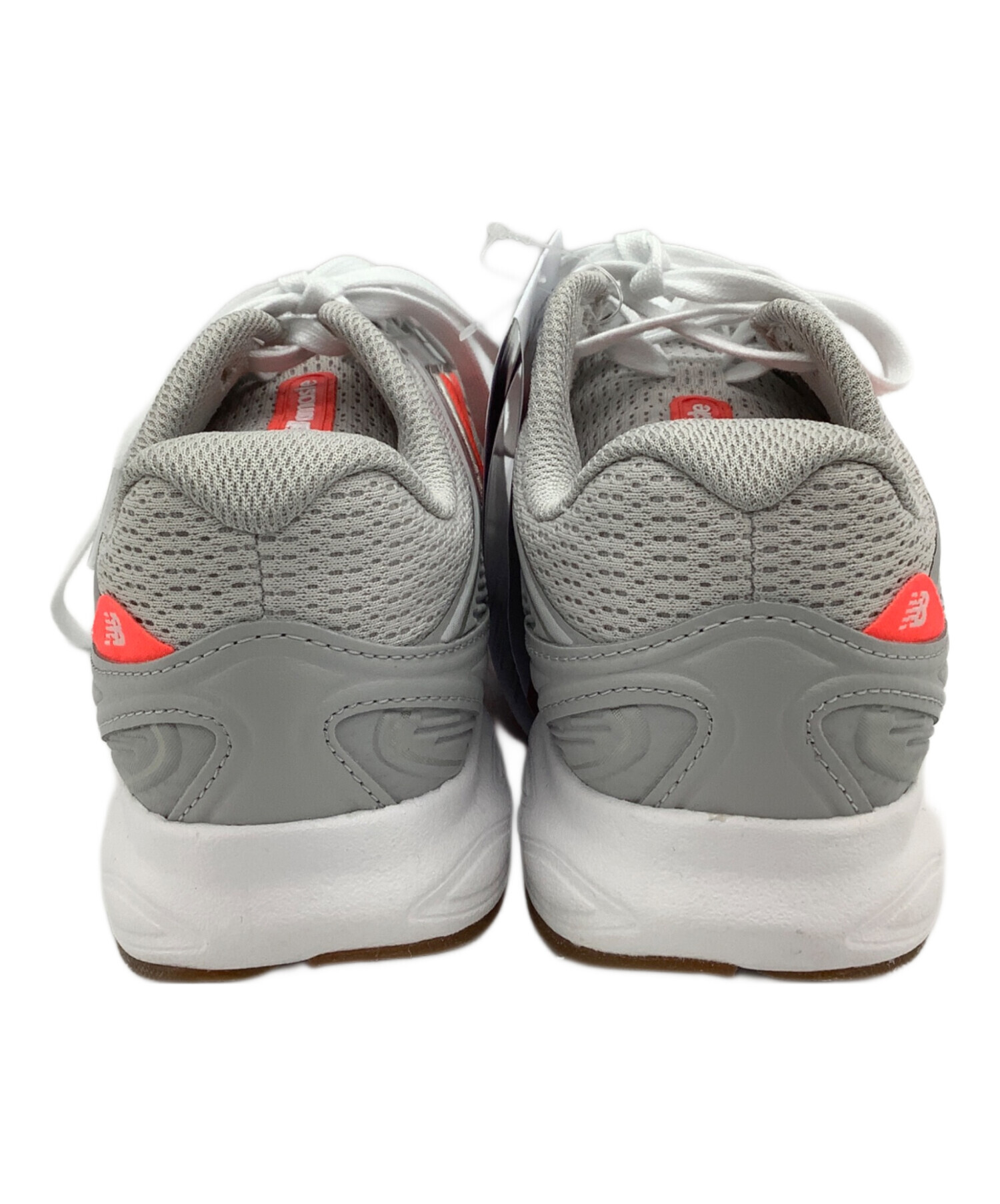 新品未使用品　New Balance グレー ランニングシューズ　27.5㎝ 中古・古着通販】NEW BALANCE (ニューバランス) ランニングシューズ