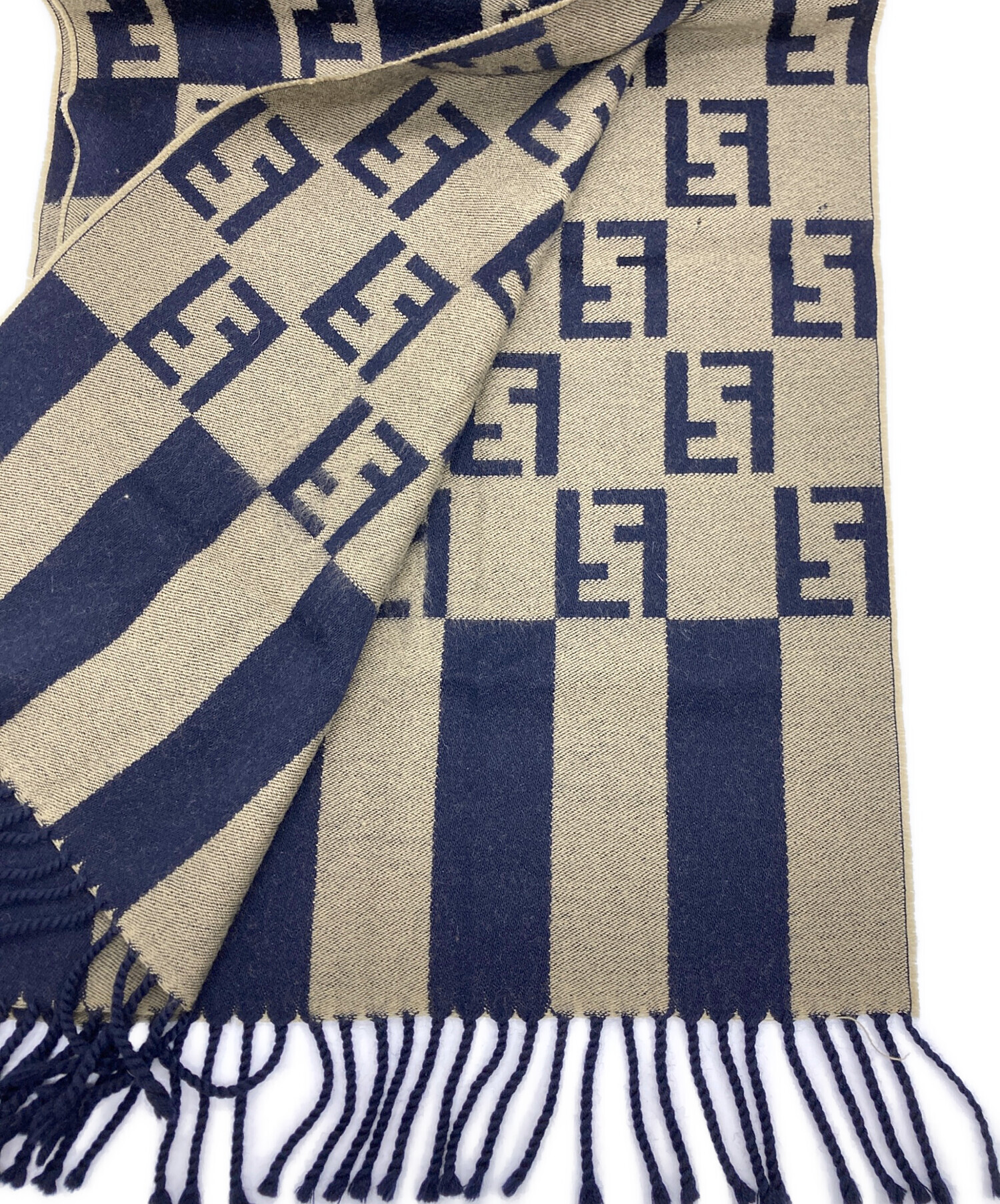 ロングFendi チェック柄 マフラー ベージュ/ネイビー 中古・古着通販】FENDI (フェンディ) マフラー カーキ×ネイビー