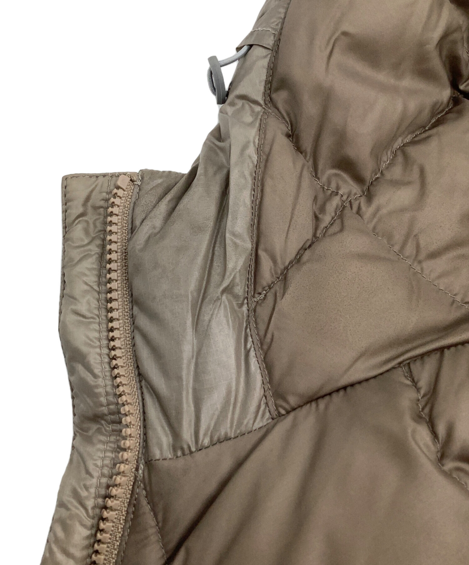 美品モンベル800FPスペリオダウントラベルコートWomen'sMベージュ 中古・古着通販】mont-bell (モンベル) スペリオダウントラベルコート