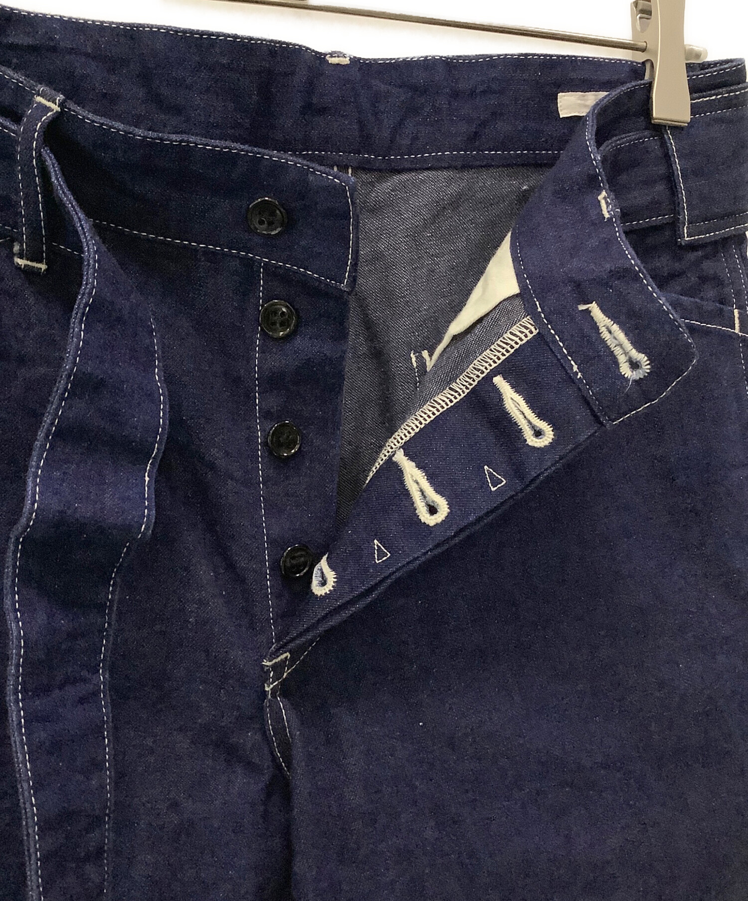 中古・古着通販】COMOLI (コモリ) ベルテッドデニムパンツ インディゴ