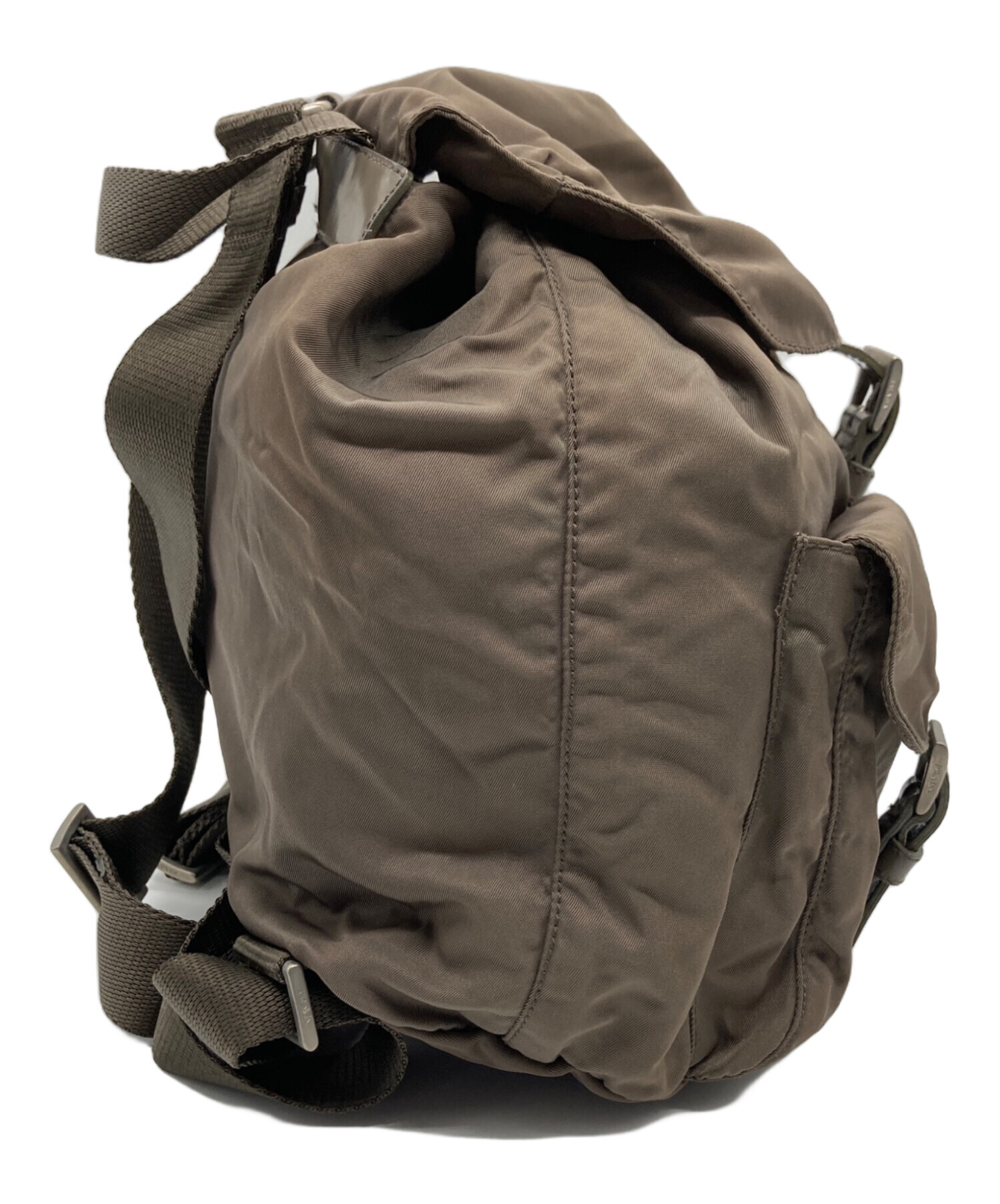 希少／ヴィンテージ】PRADA（プラダ） ナイロン リュック グレー 中古・古着通販】PRADA (プラダ) ナイロンリュック グレー｜ブランド