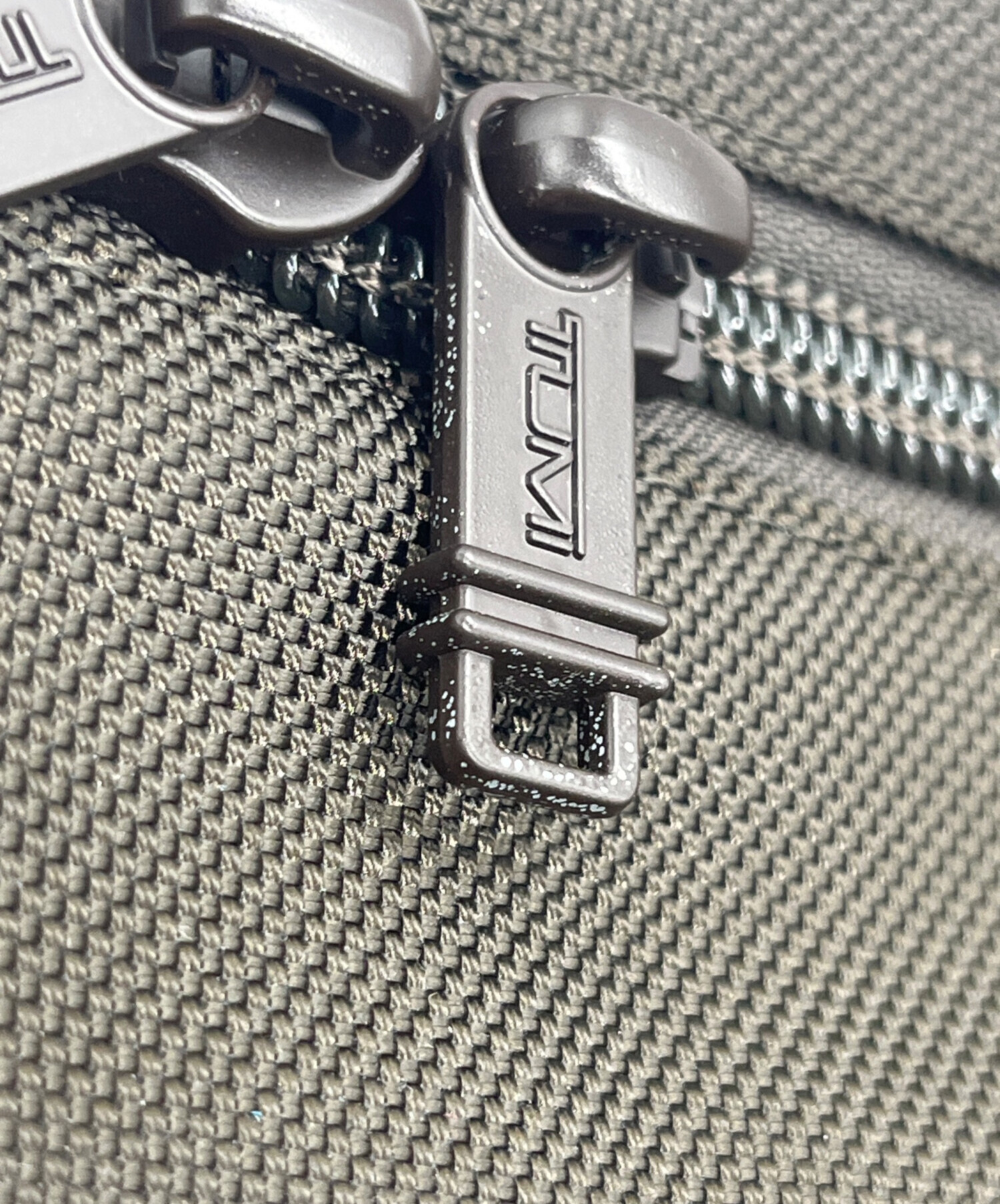 中古・古着通販】TUMI (トゥミ) メッセンジャーバッグ ブラウン