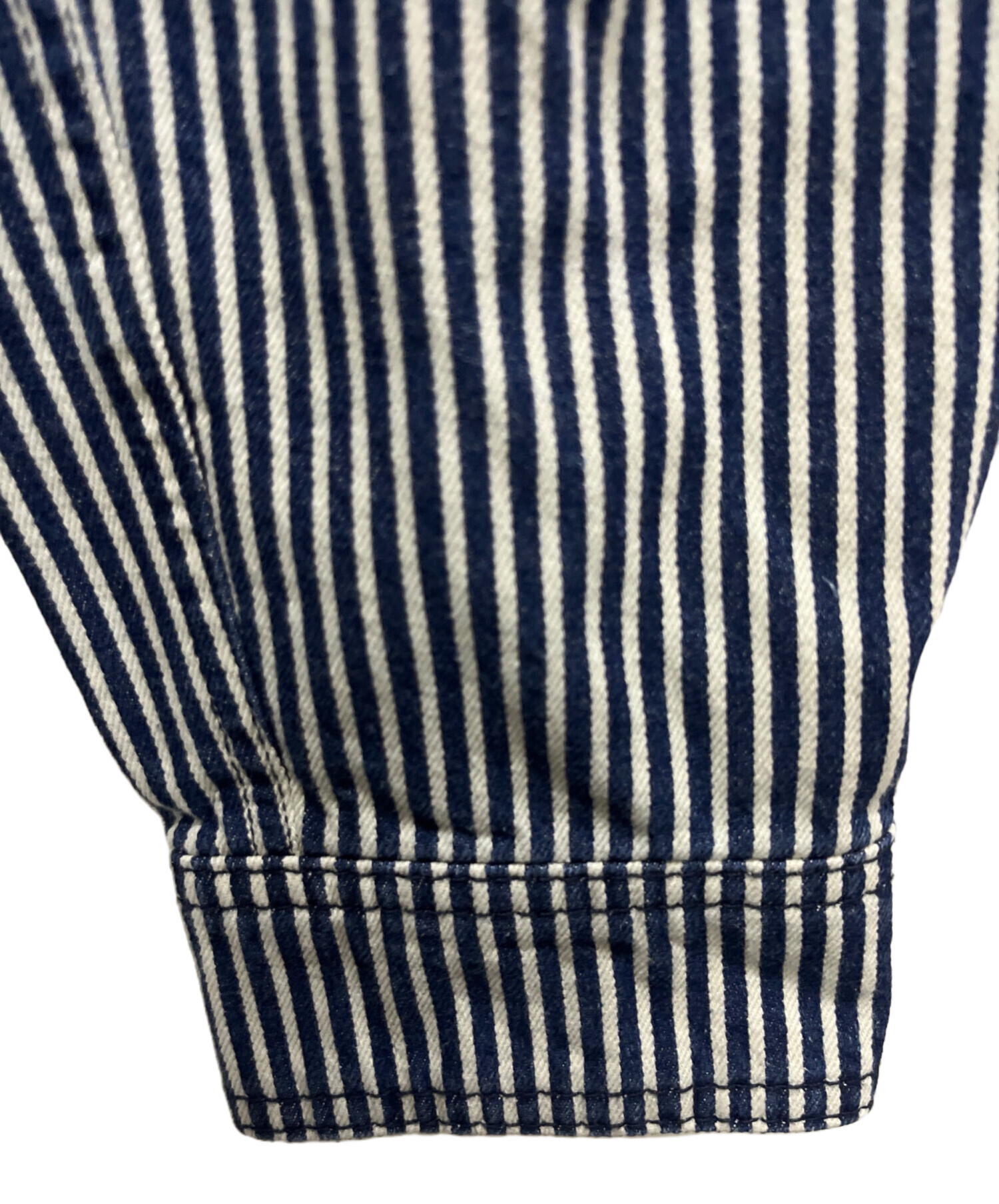 中古・古着通販】LEVI'S (リーバイス) ストライプジャケット ホワイト