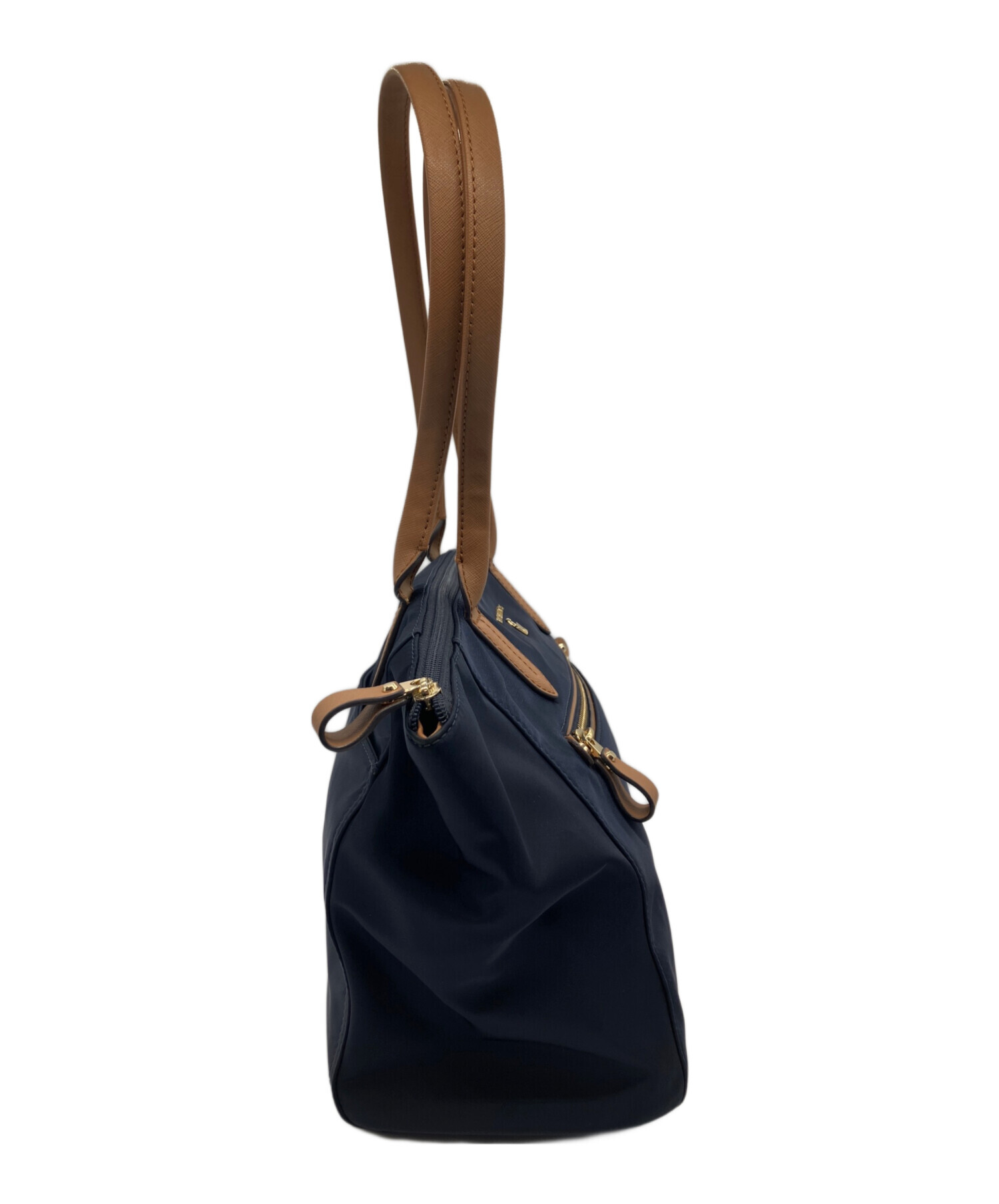【ほぼ新品】MICHAEL KORS トートバッグ ナイロン ケルシー 黒 中古・古着通販】MICHAEL KORS (マイケル・コース) ナイロントート