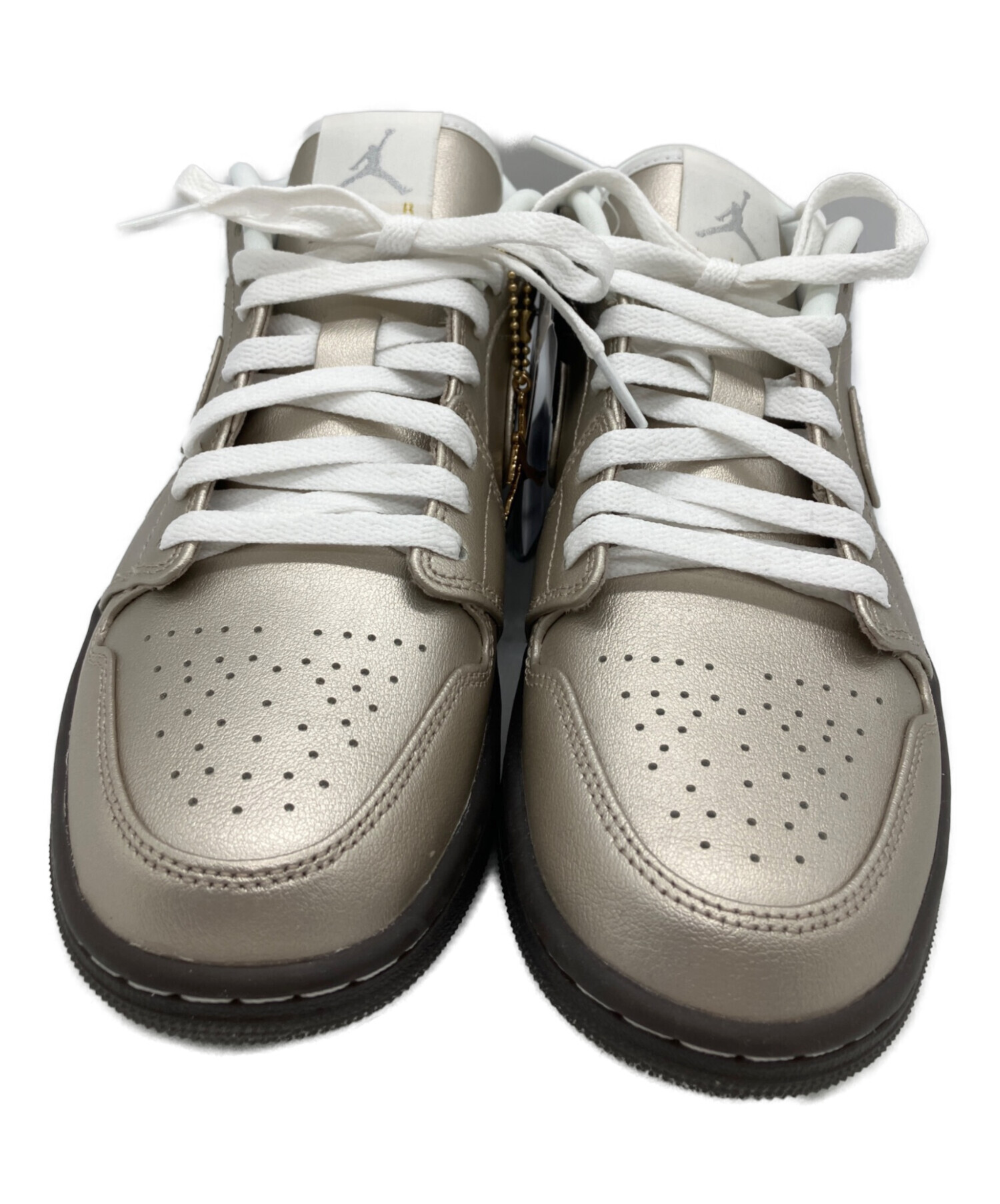 中古・古着通販】NIKE (ナイキ) ローカットスニーカー ゴールド サイズ 