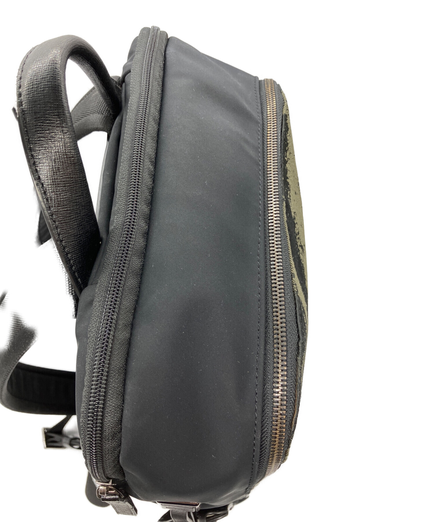 中古・古着通販】TUMI (トゥミ) バックパック カーキ×ブラック