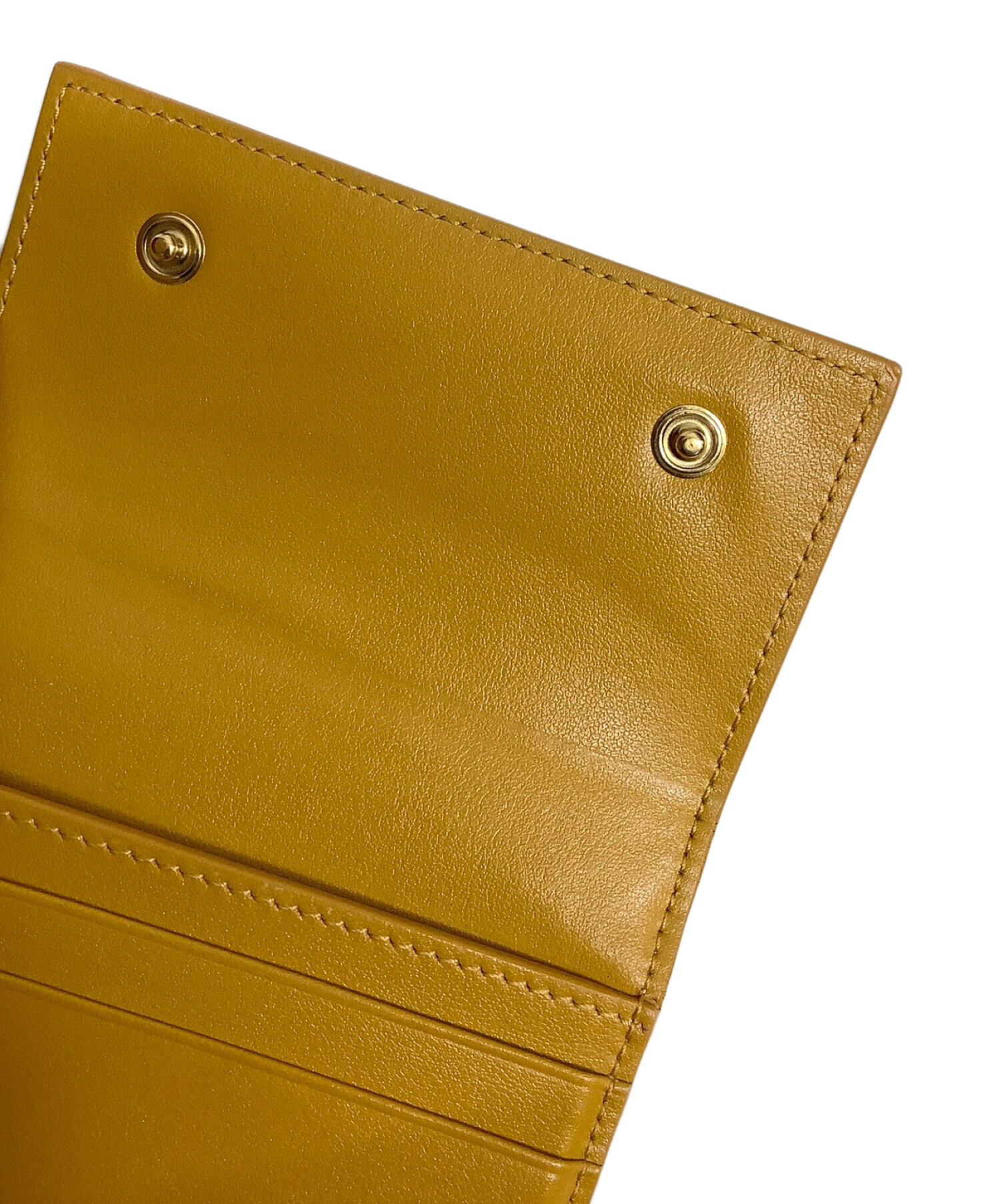 新品未使用品　箱・タグ付き　CELINE セリーヌ 二つ折り財布　オレンジ　希少 新品未使用品 箱・タグ付き CELINE セリーヌ 二つ折り財布 オレンジ