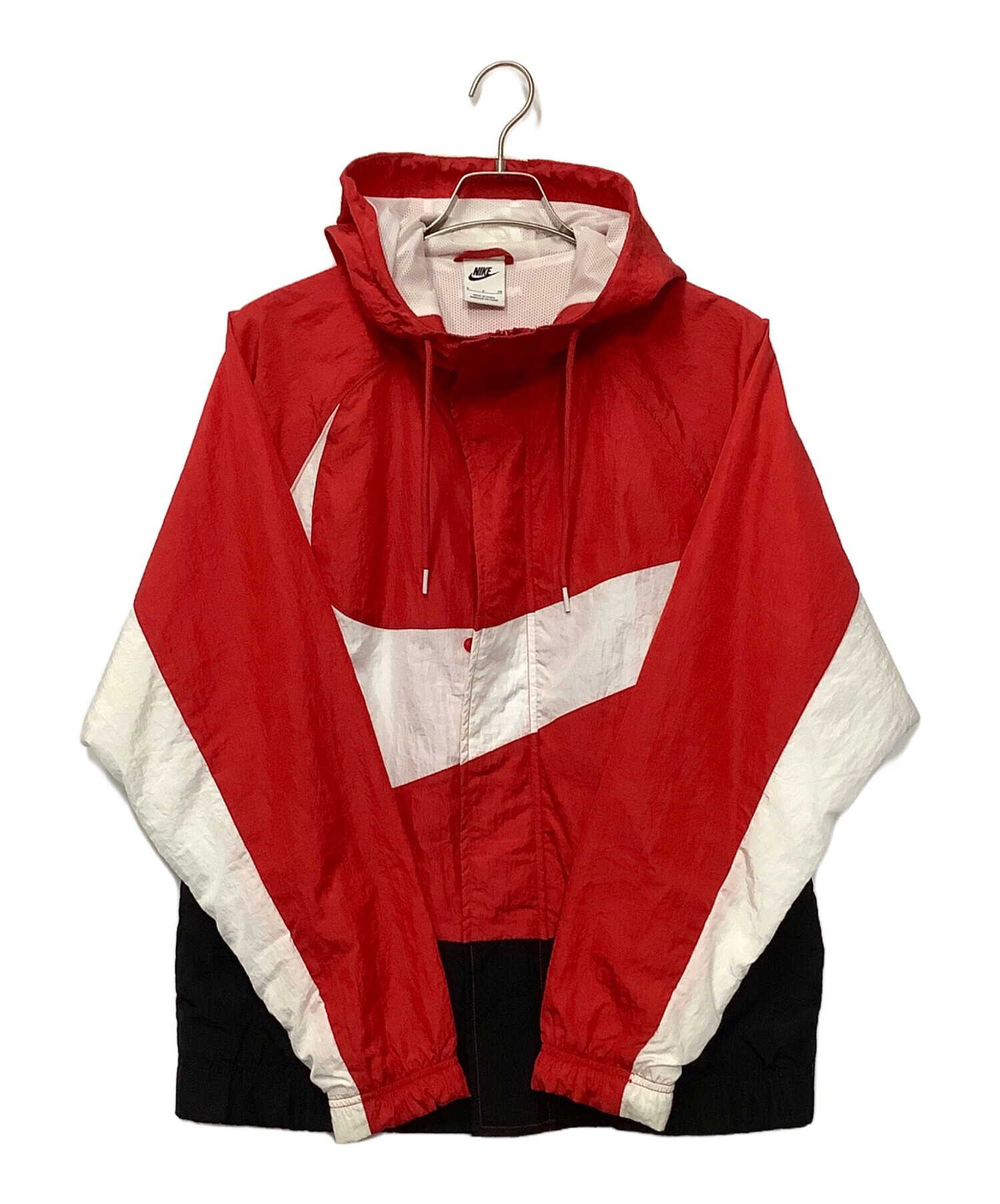 中古・古着通販】NIKE (ナイキ) ナイロンジャケット レッド サイズ:S