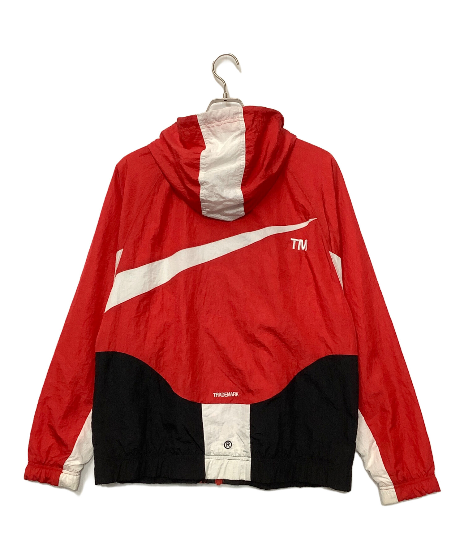 中古・古着通販】NIKE (ナイキ) ナイロンジャケット レッド サイズ:S