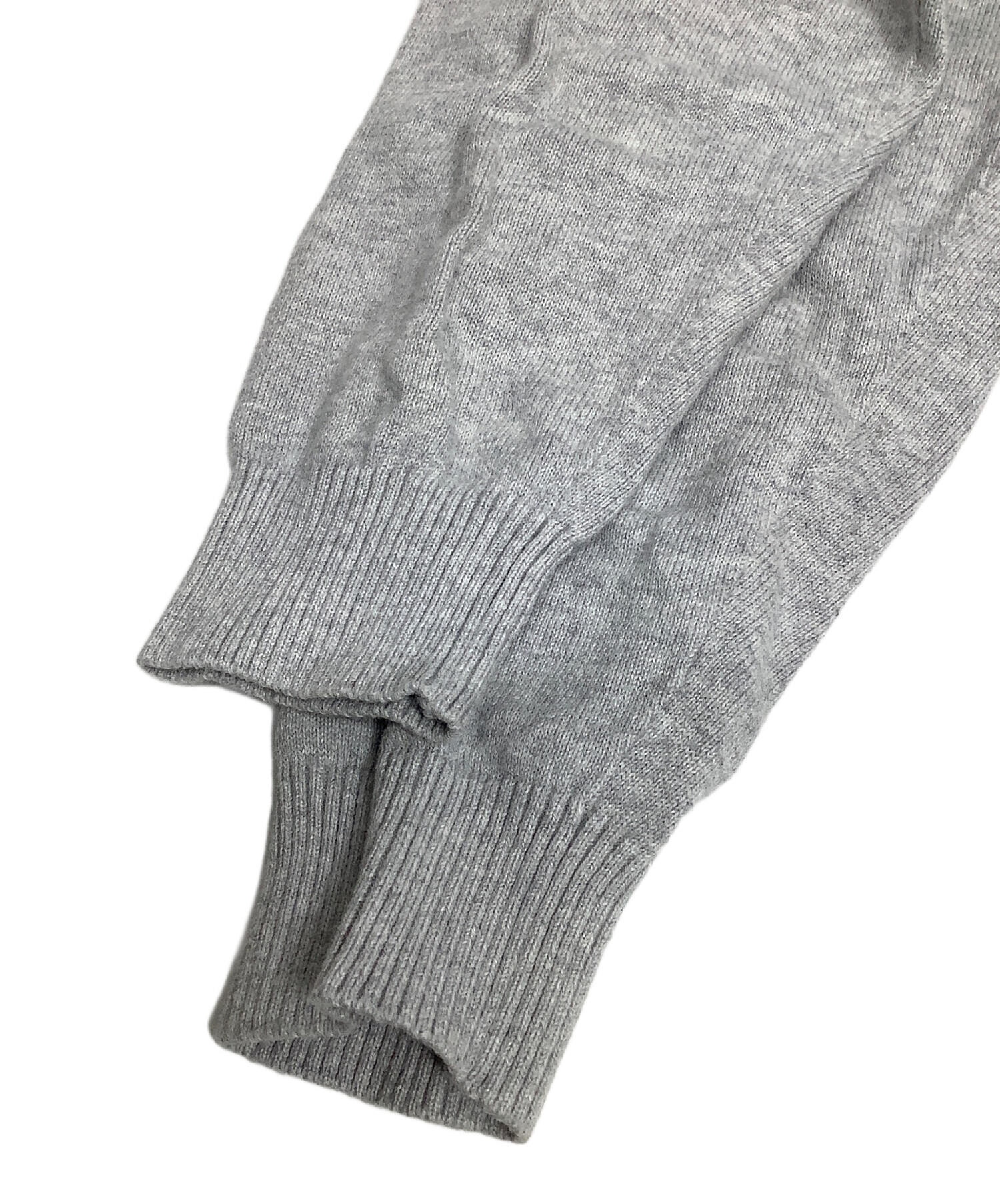 中古・古着通販】FENDI (フェンディ) カーディガン グレー サイズ:9A