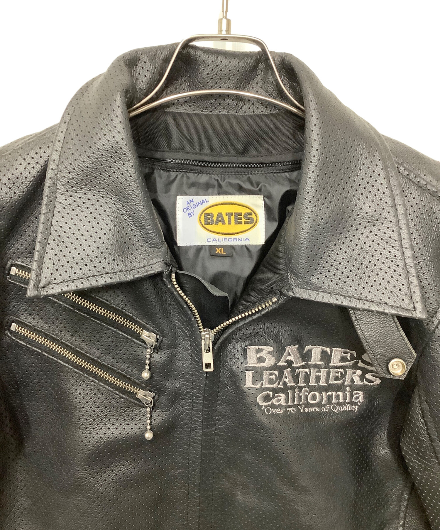 中古・古着通販】BATES (ベイツ) パンチングレザージャケット ブラック
