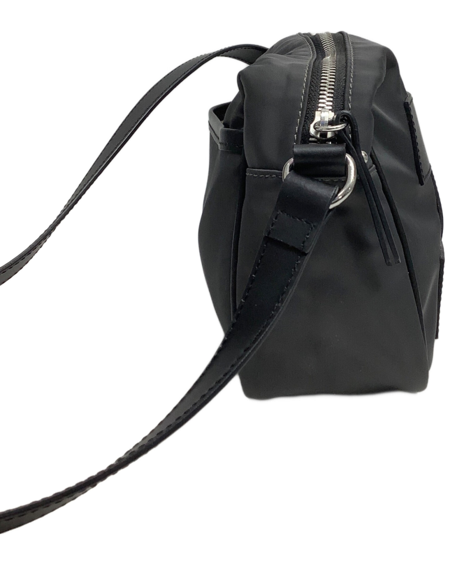 中古・古着通販】IACUCCI (イアクッチ) ショルダーバッグ グレー 