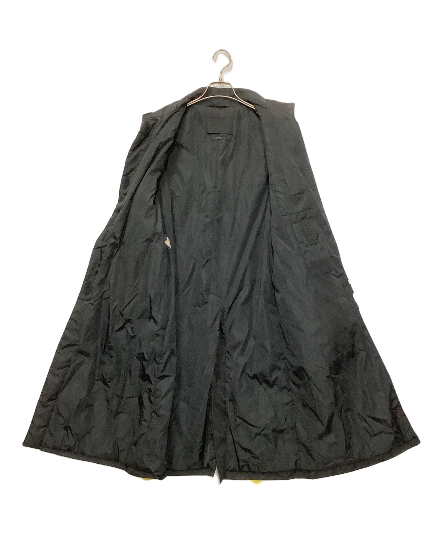 PRADA(プラダ)ナイロンコート 中古・古着通販】PRADA (プラダ) ナイロンコート ブラック サイズ:44