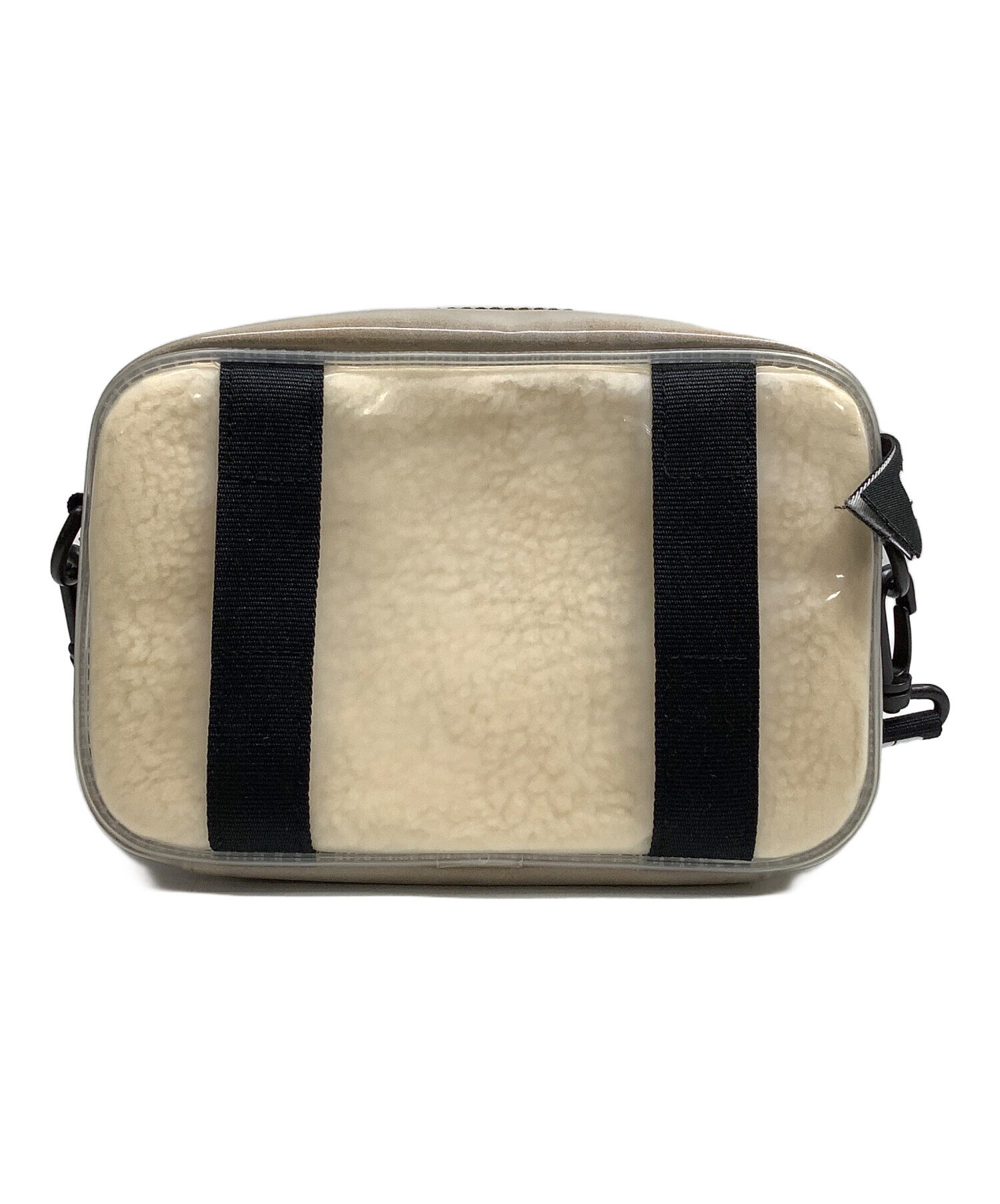 UGG ベージュ スエード ショルダーバッグ 中古・古着通販】UGG (アグ) ショルダーバッグ ベージュ｜ブランド