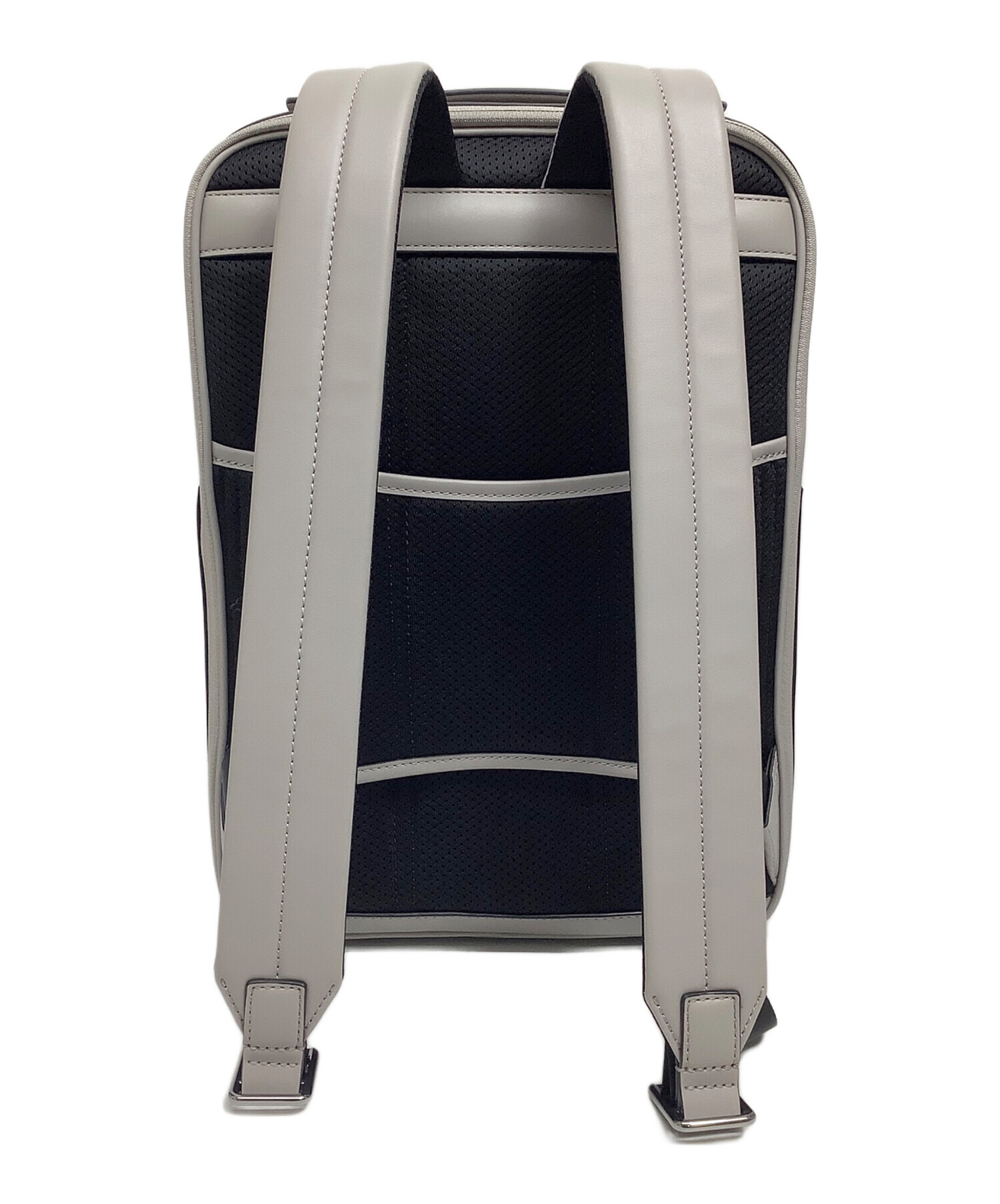 中古・古着通販】MICHAEL KORS (マイケル・コース) リュック グレー 未