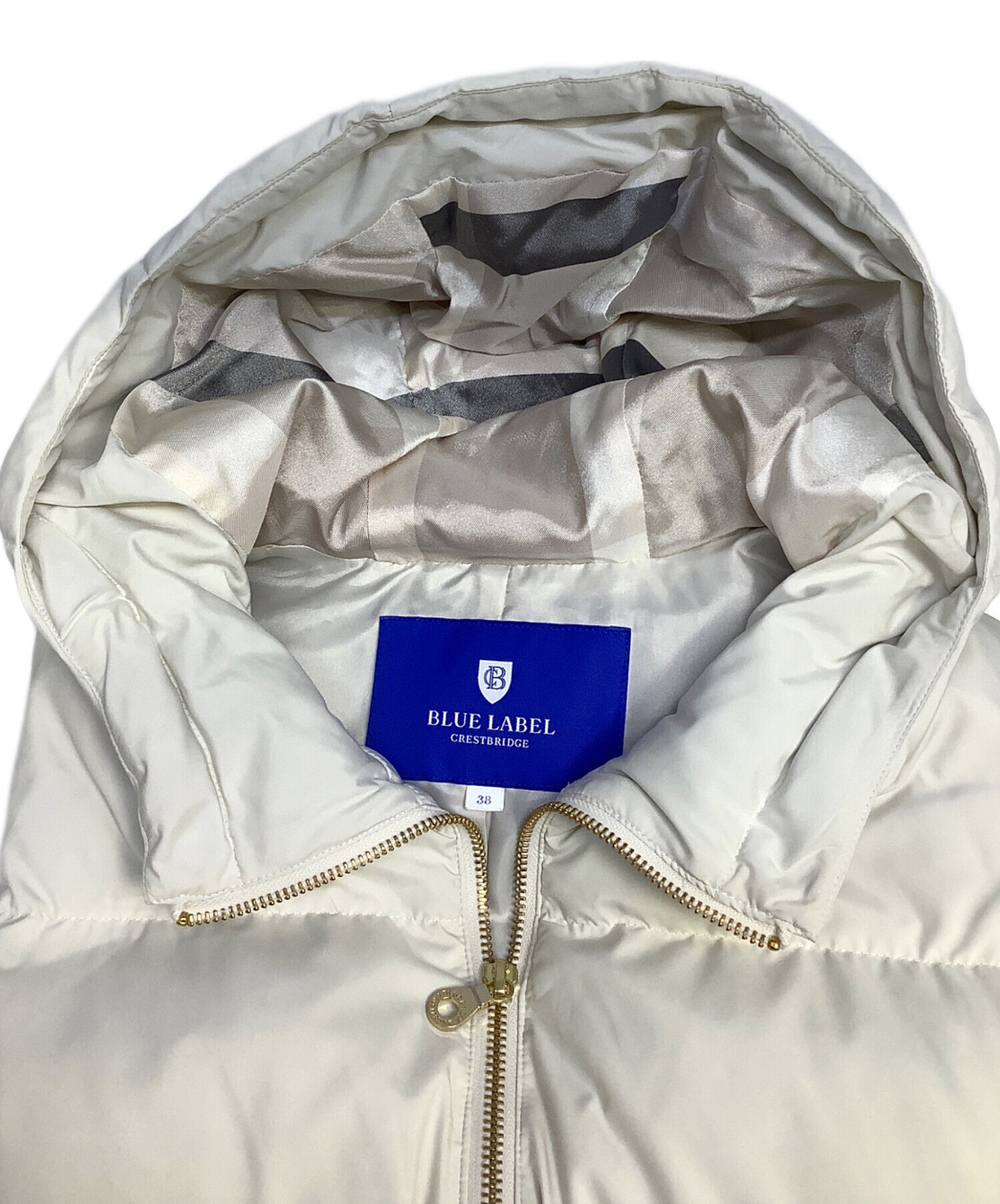BURBERRY BLUE LABEL ダウンベスト 38 ホワイト 中古・古着通販】BLUE LABEL CRESTBRIDGE (ブルーレーベルクレスト