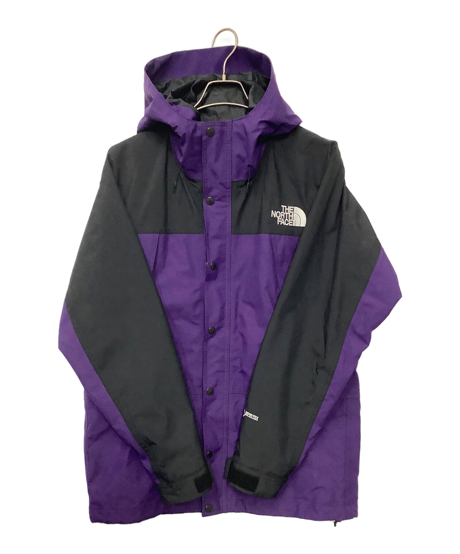THE NORTH FACE マウンテンパーカー 紫黒 中古・古着通販】THE NORTH FACE (ザ ノース フェイス) マウンテン