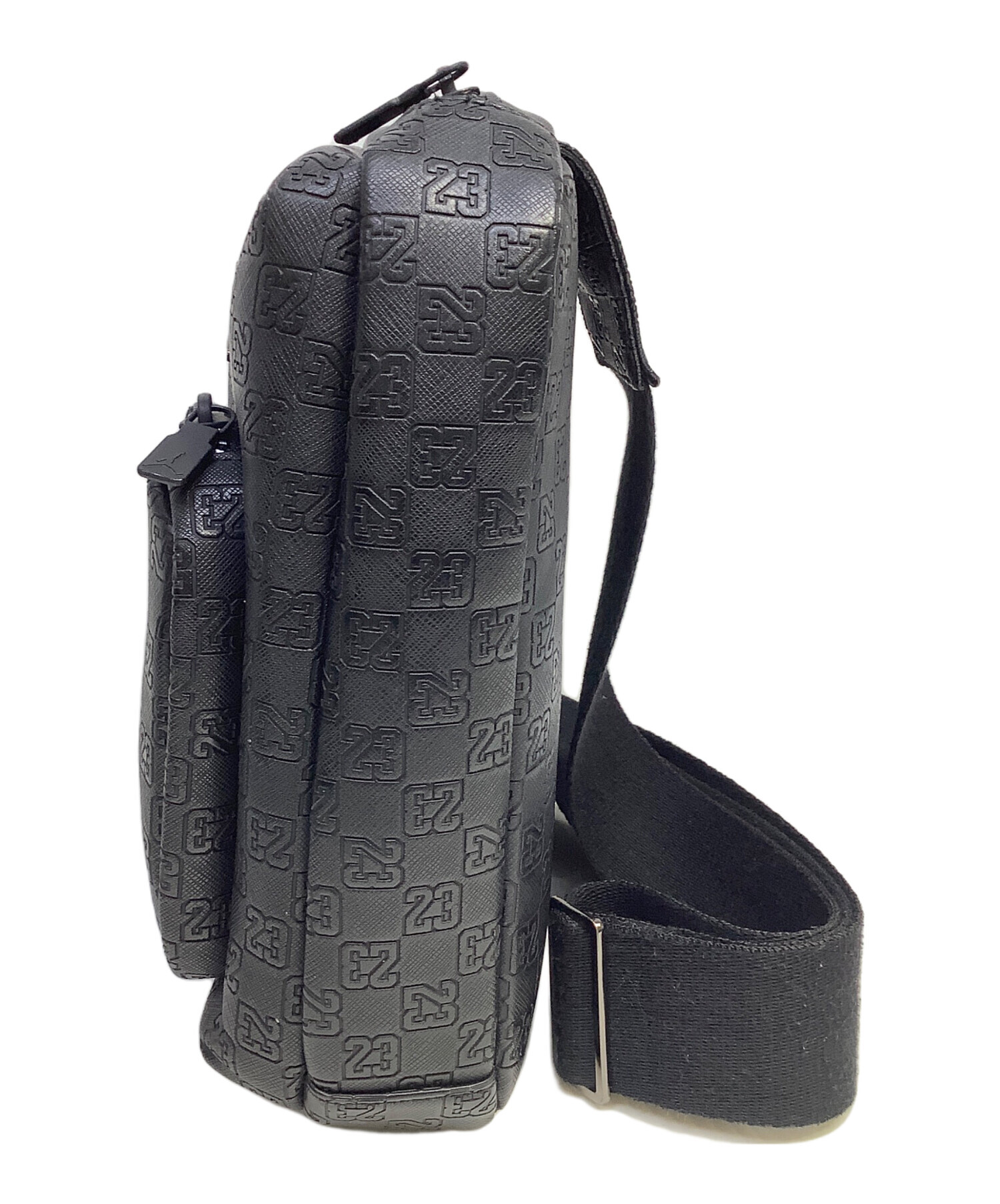 値下げ不可vintage Nike スリングバッグ ブラック 中古・古着通販】NIKE (ナイキ) スリングバッグ ブラック｜ブランド