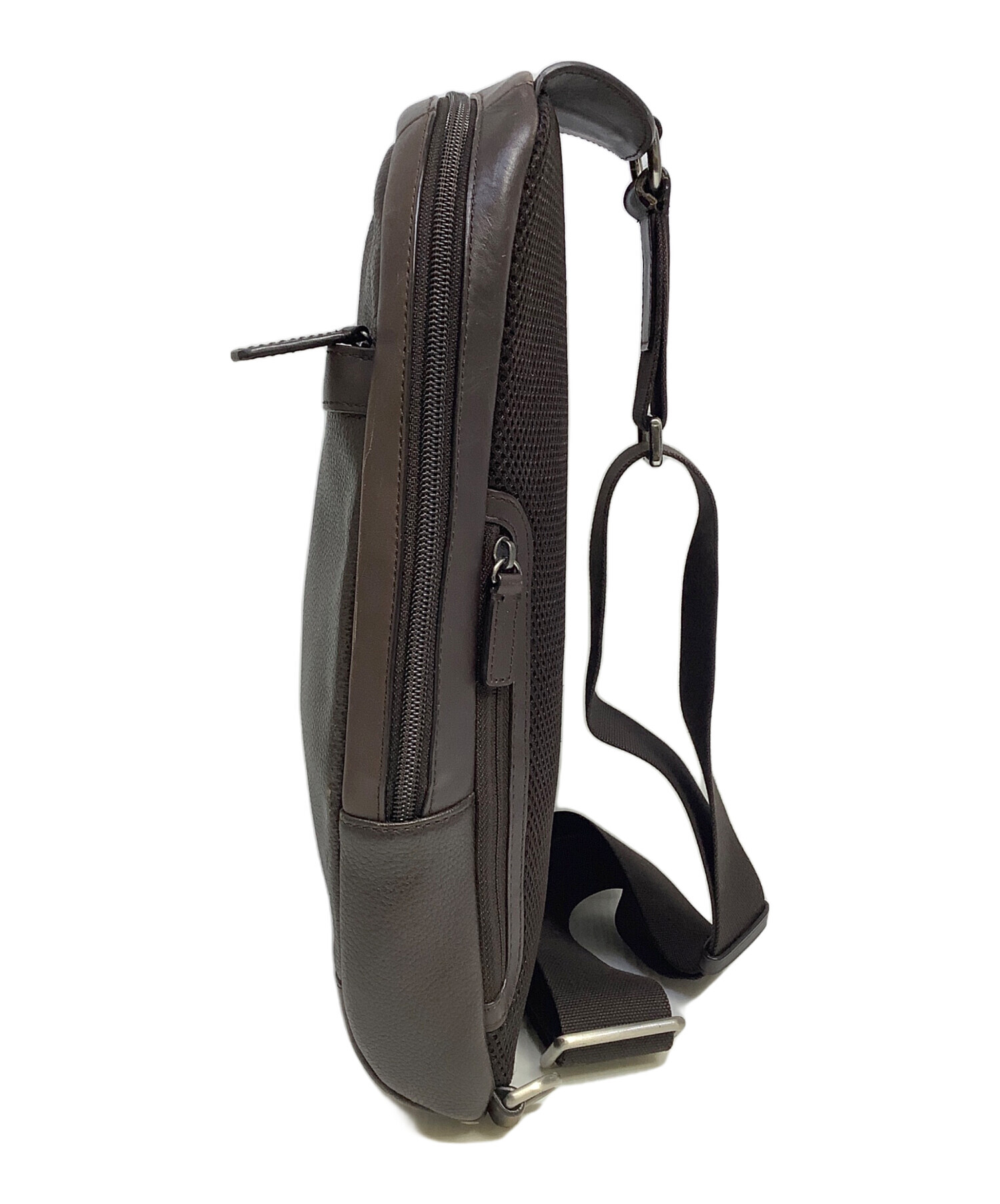 中古・古着通販】COACH (コーチ) ショルダーバッグ ブラウン｜ブランド