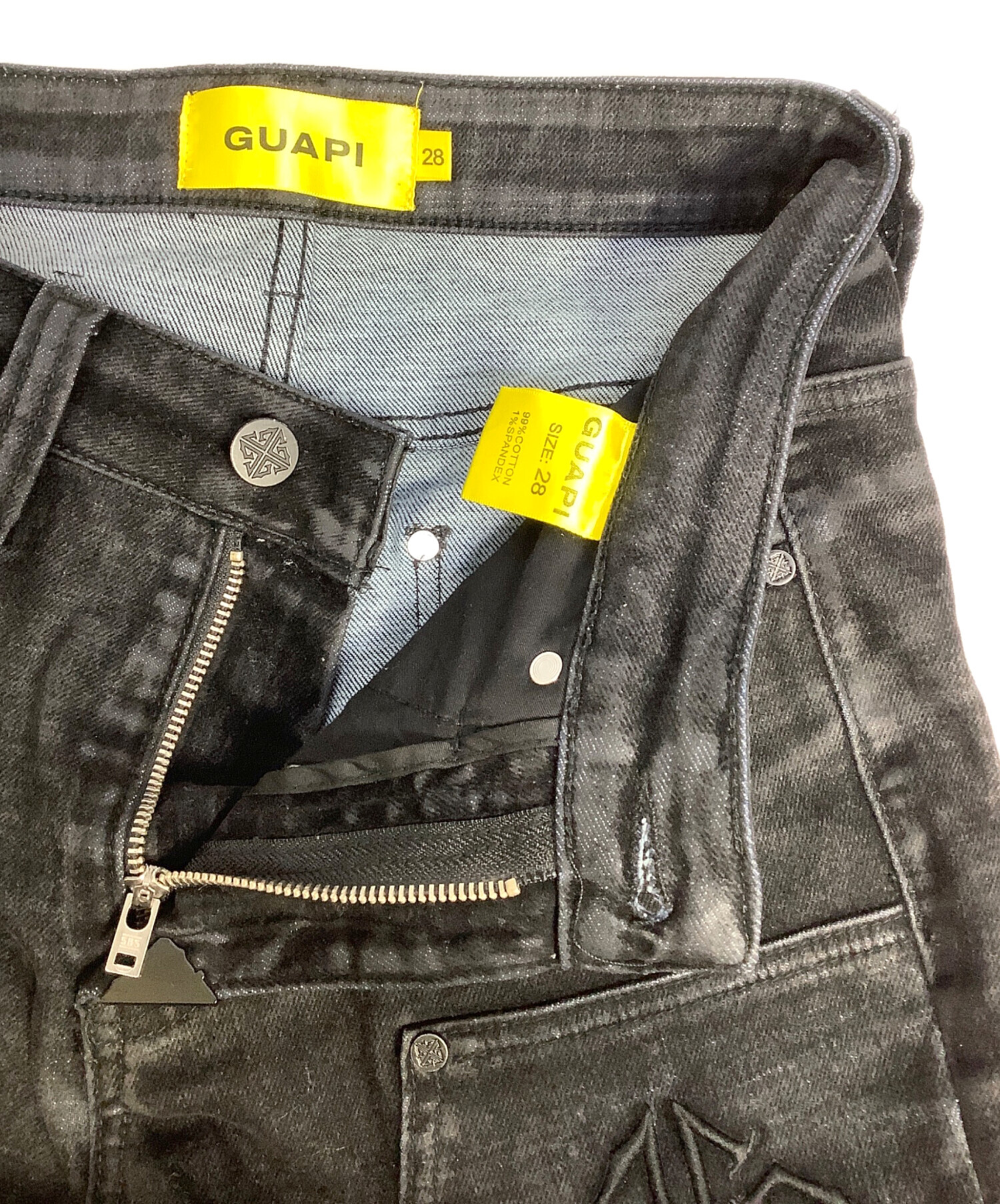GUAPI ブラック スキニージーンズ 28 中古・古着通販】GUAPI (グアピ) スキニーデニムパンツ ブラック