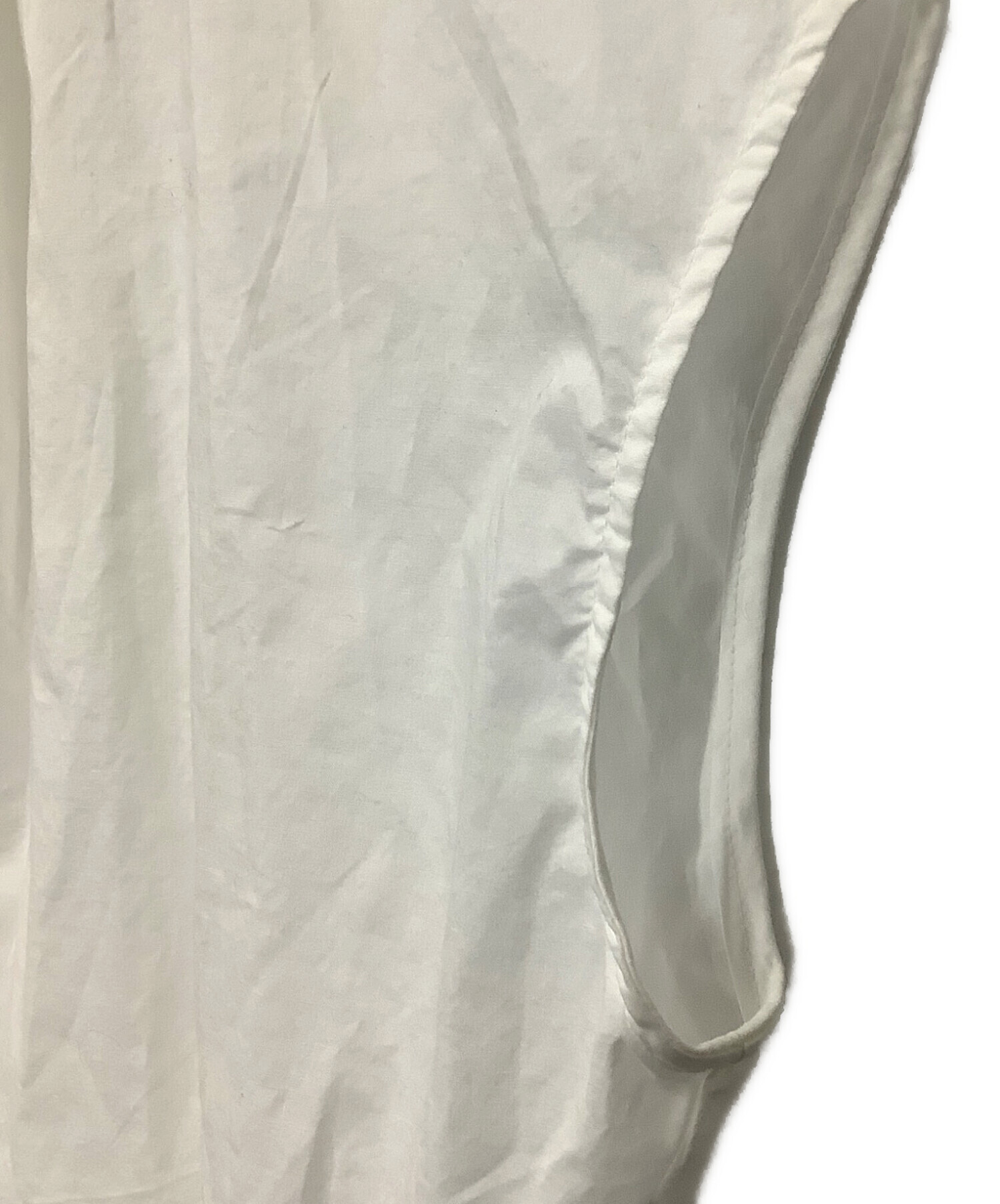 中古・古着通販】CLANE (クラネ) ノースリーブシャツ ホワイト サイズ
