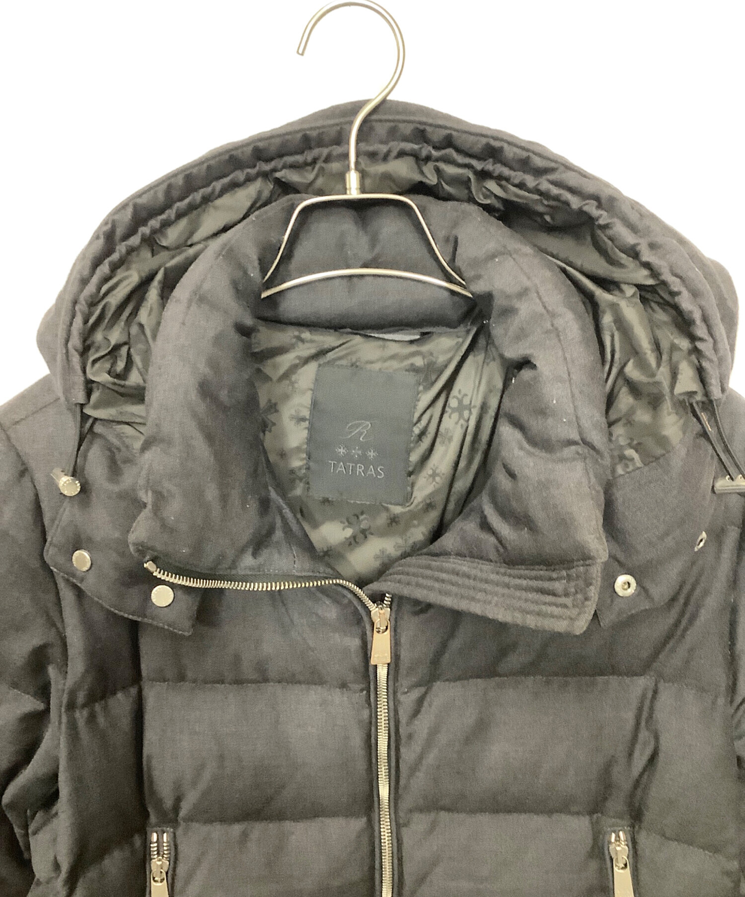 中古・古着通販】TATRAS (タトラス) ダウンジャケット グレー サイズ:3