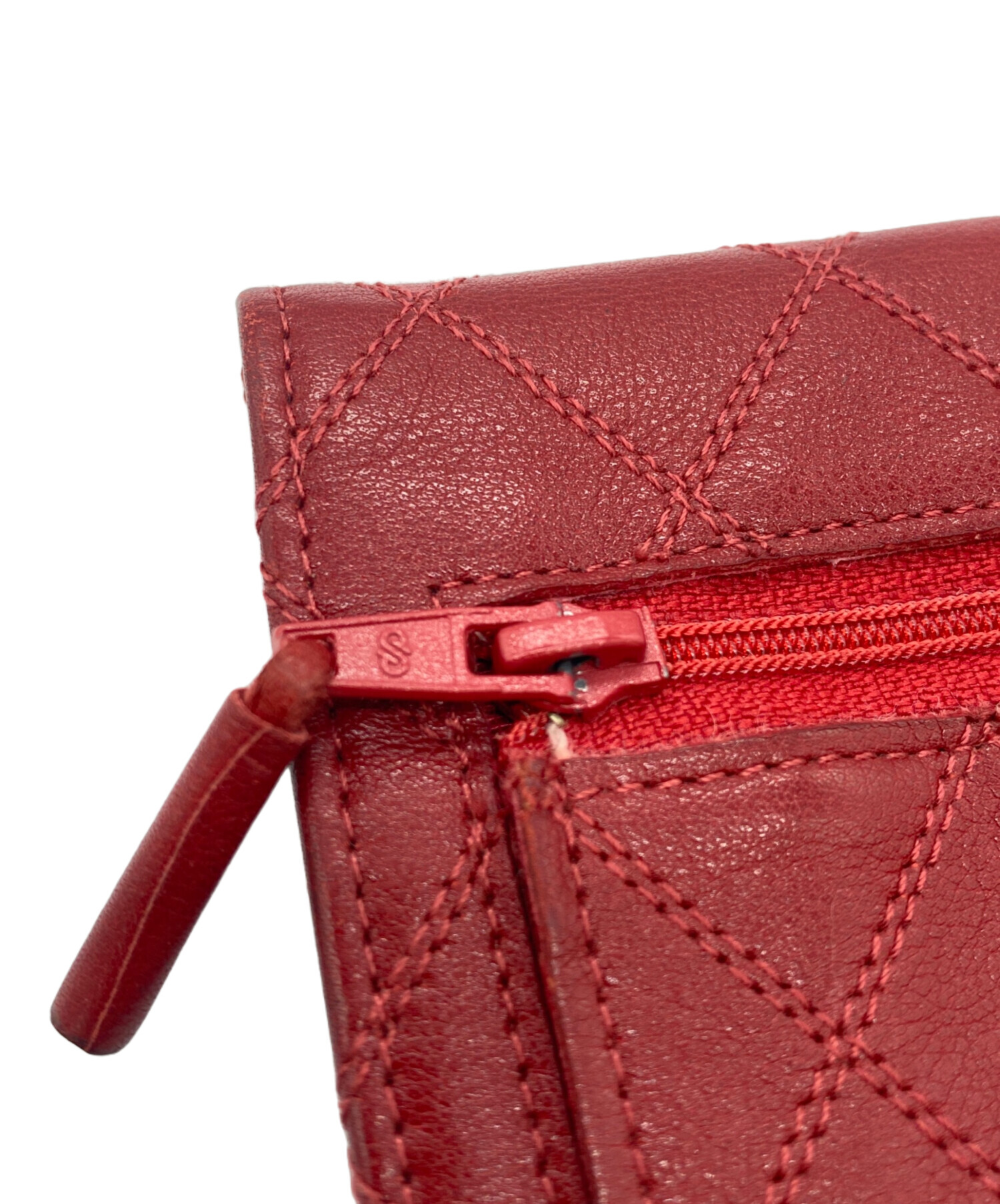 中古・古着通販】CHANEL (シャネル) 2つ折り財布 レッド｜ブランド