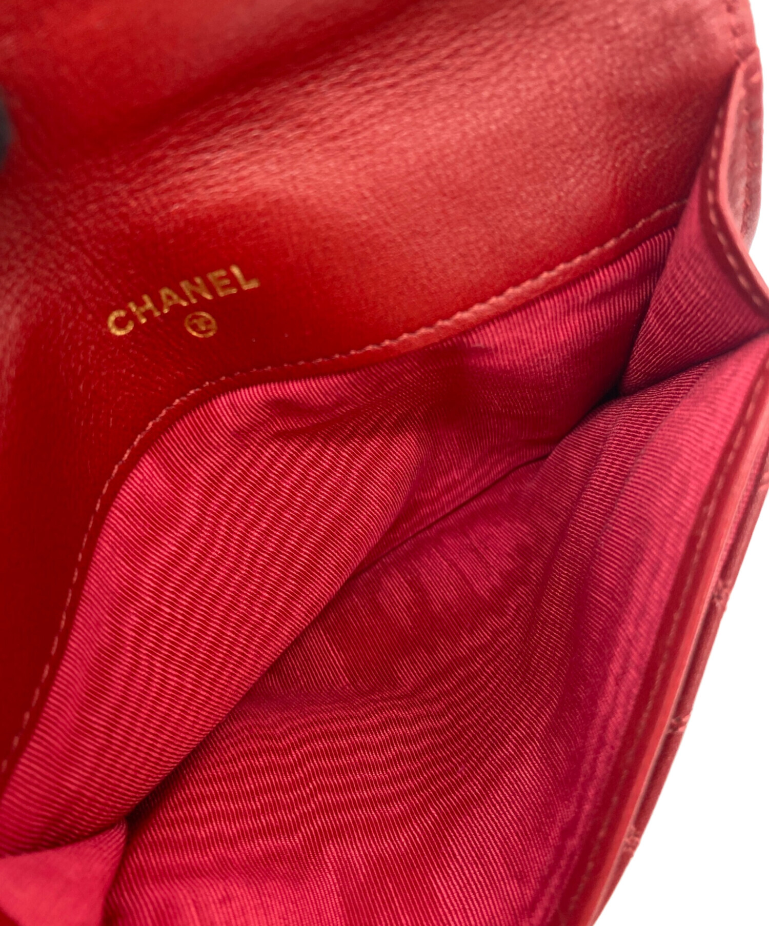 中古・古着通販】CHANEL (シャネル) 2つ折り財布 レッド｜ブランド