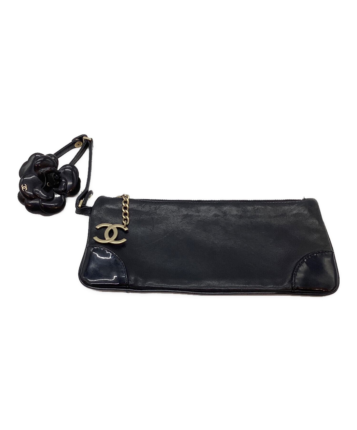 CHANEL ラムスキンレザー キルティングポーチブラック新品 中古・古着通販】CHANEL (シャネル) ラムスキンポーチ ブラック