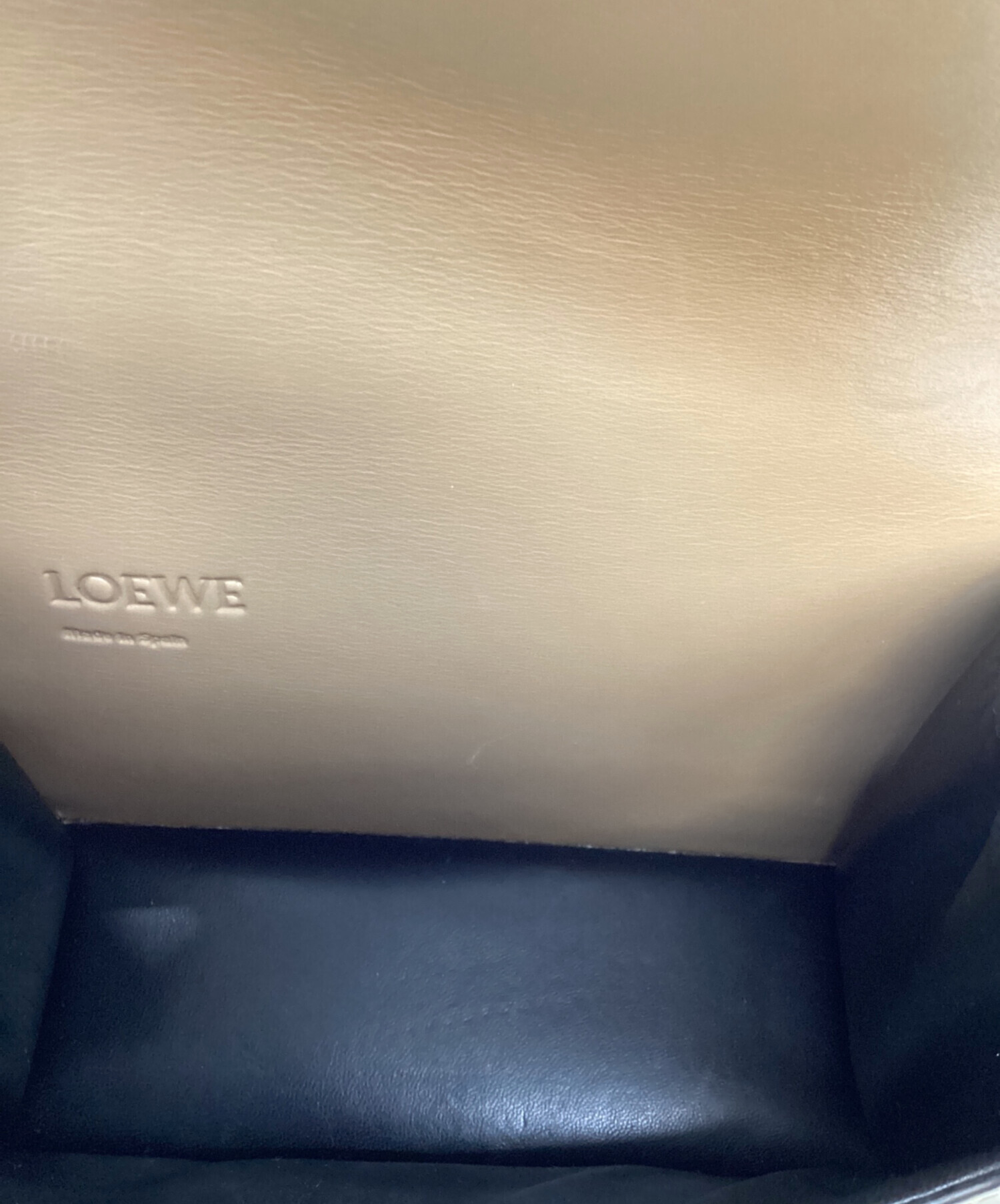 中古・古着通販】LOEWE (ロエベ) レザーショルダーバッグ ライト