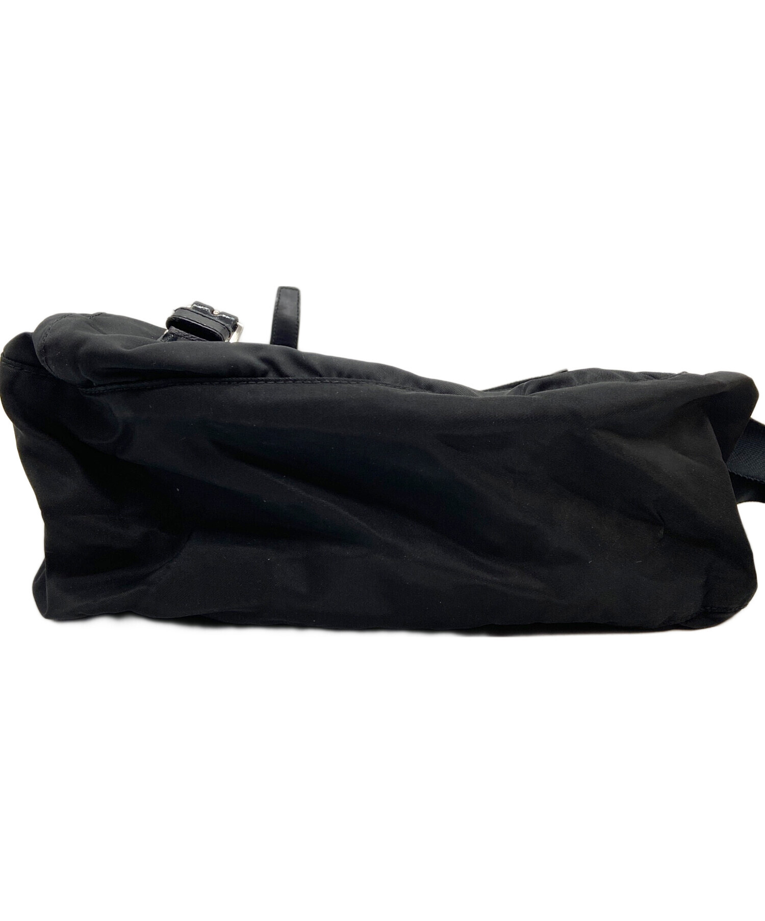 近年モデル✨ PRADA プラダ ショルダーバッグ ブラック 黒 1BD671 近年モデル✨ PRADA プラダ ショルダーバッグ ブラック 黒 1BD671