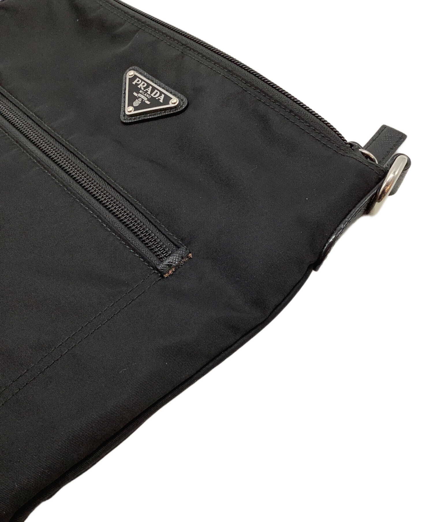 PRADA プラダ/ナイロンフラップショルダー/ブラック/165/ABランク/69【中古】 プラダ ショルダーバッグ 黒 V165 メンズ レディース ナイロン AB