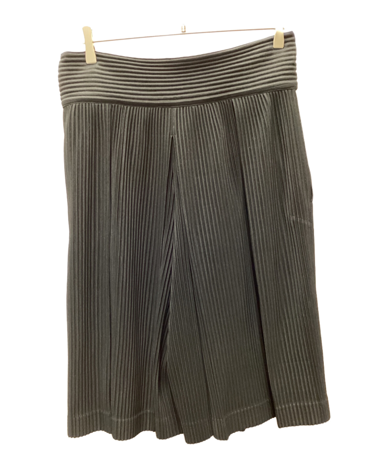 オムプリッセ イッセイミヤケ プリーツ サルエル ハーフ ワイド パンツ 3 オムプリッセ イッセイミヤケ プリーツ サルエル ハーフ ワイド パンツ 3