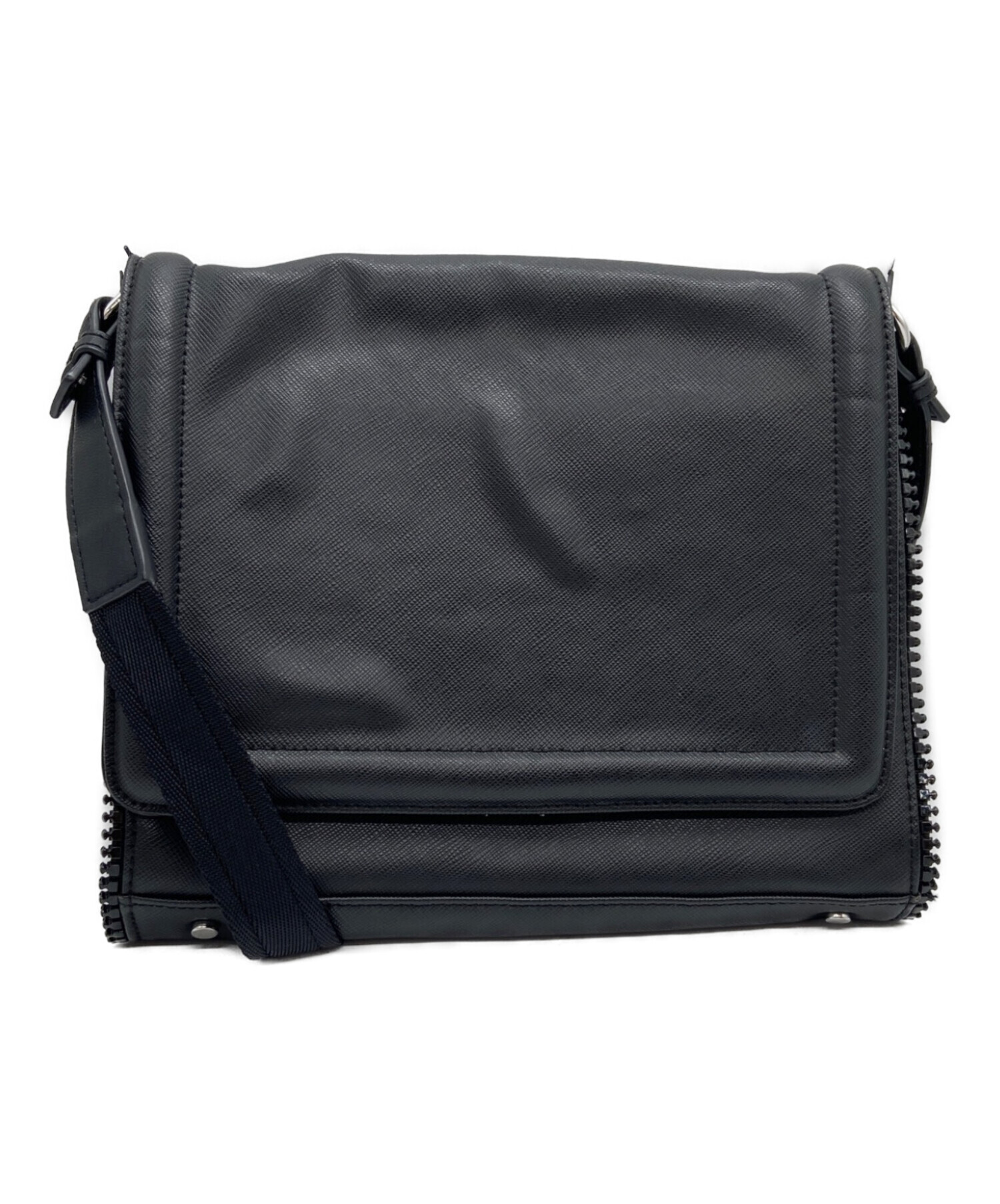 DIESLブラック ショルダーバッグ 中古・古着通販】DIESEL (ディーゼル) ショルダーバッグ ブラック
