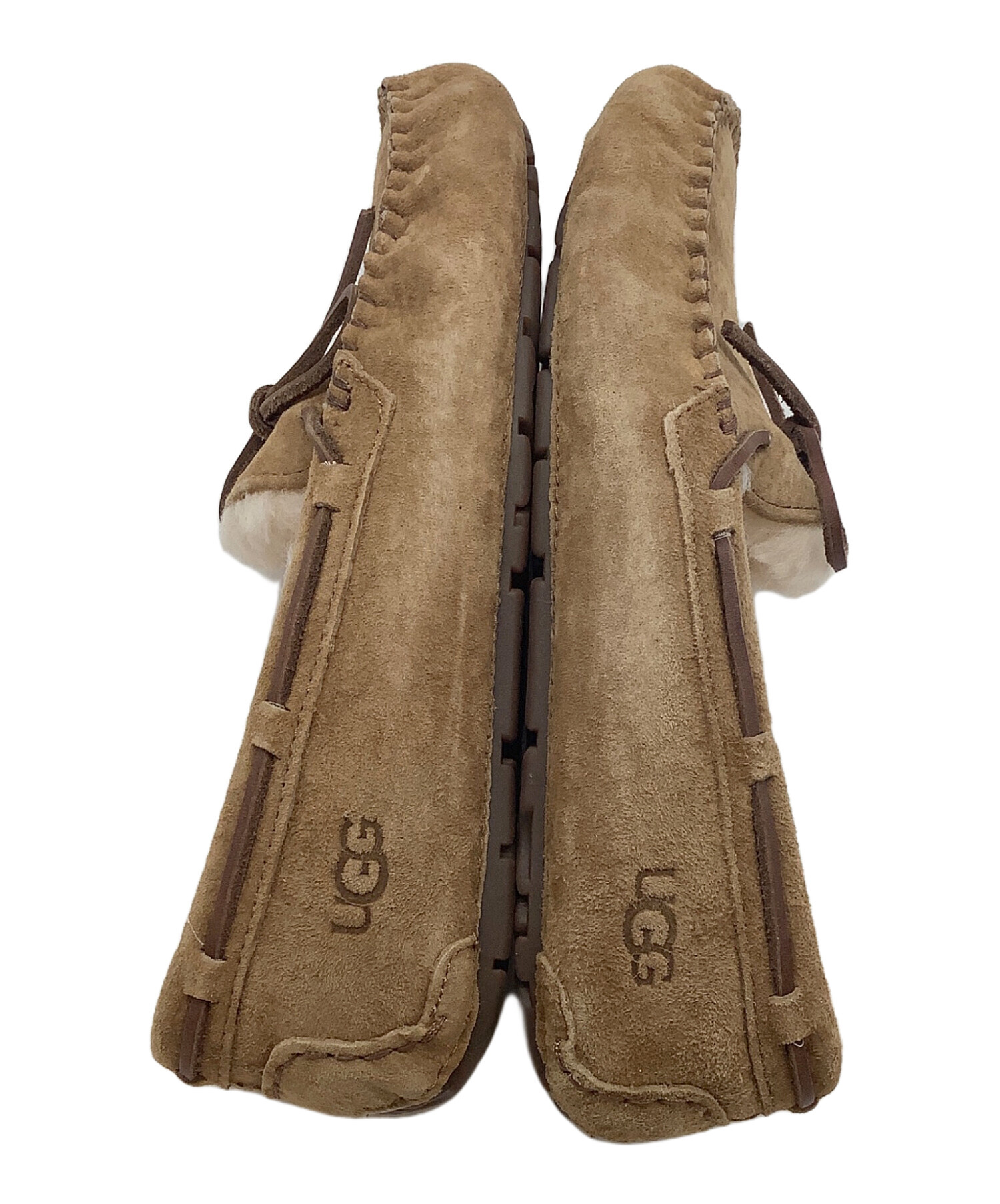 中古・古着通販】UGG (アグ) モカシンシューズDAKOTA(ダコタ 中古・古着通販】UGG (アグ) モカシンシューズDAKOTA(ダコタ