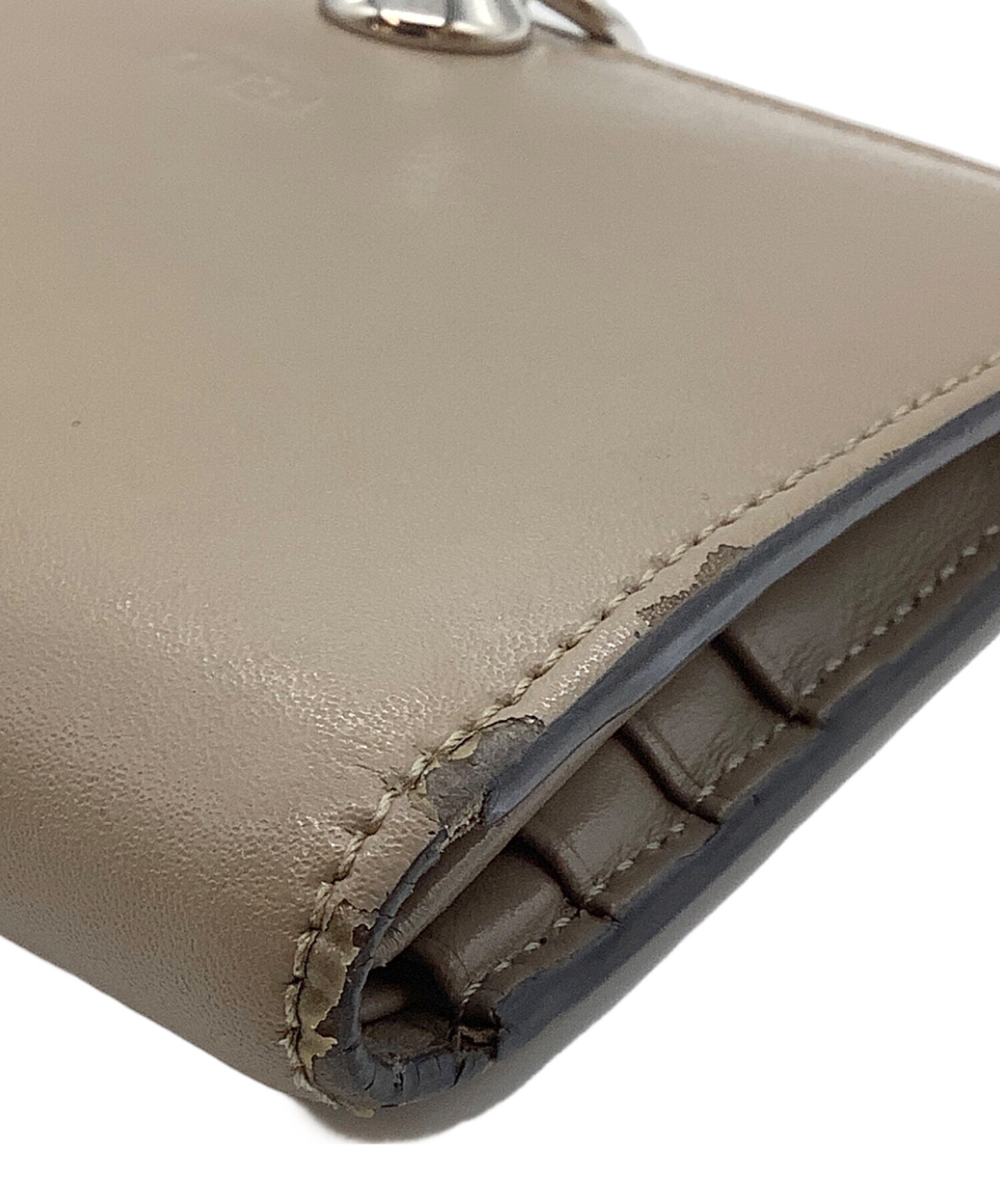 中古・古着通販】FENDI (フェンディ) 2つ折り財布 ベージュ｜ブランド