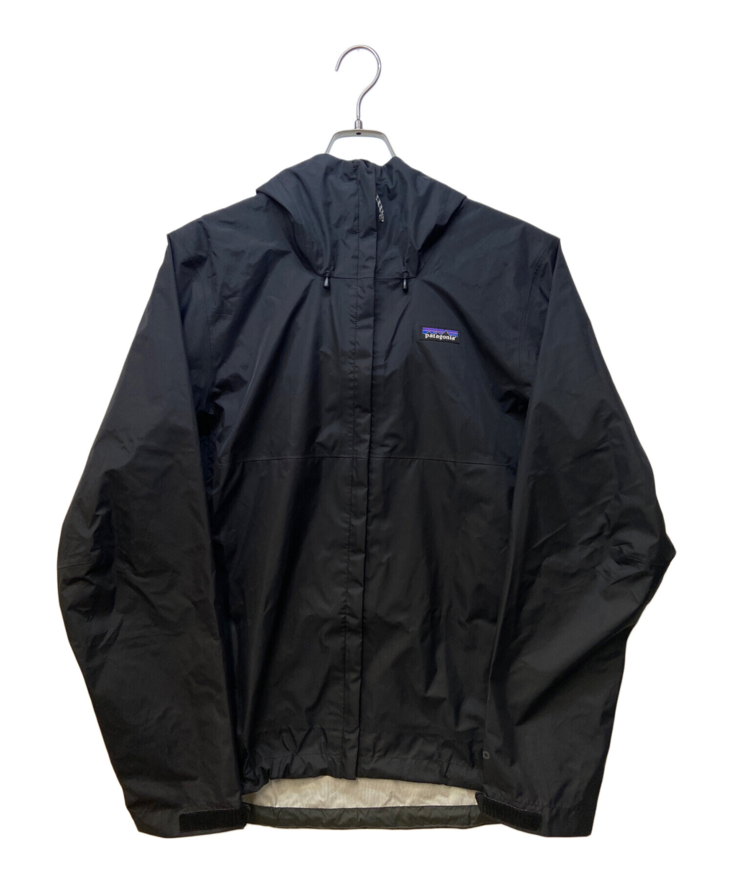 パタゴニア アウトドア ナイロンジャケット S ブラック patagonia フード レディース 古着 【231112】 パタゴニア アウトドア ブラック 黒 ナイロン | ビンテージ古着屋Feeet