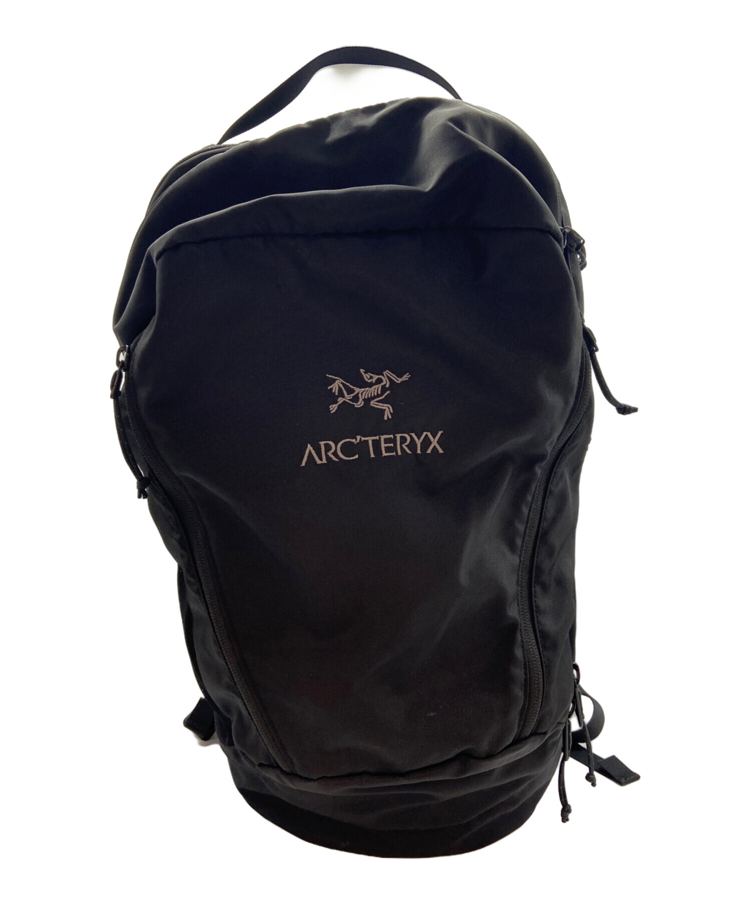 ユ*ニ様 ARC'TERYX ブラックリュック　撥水、クリーニング済み 中古・古着通販】ARC'TERYX (アークテリクス) リュック ブラック