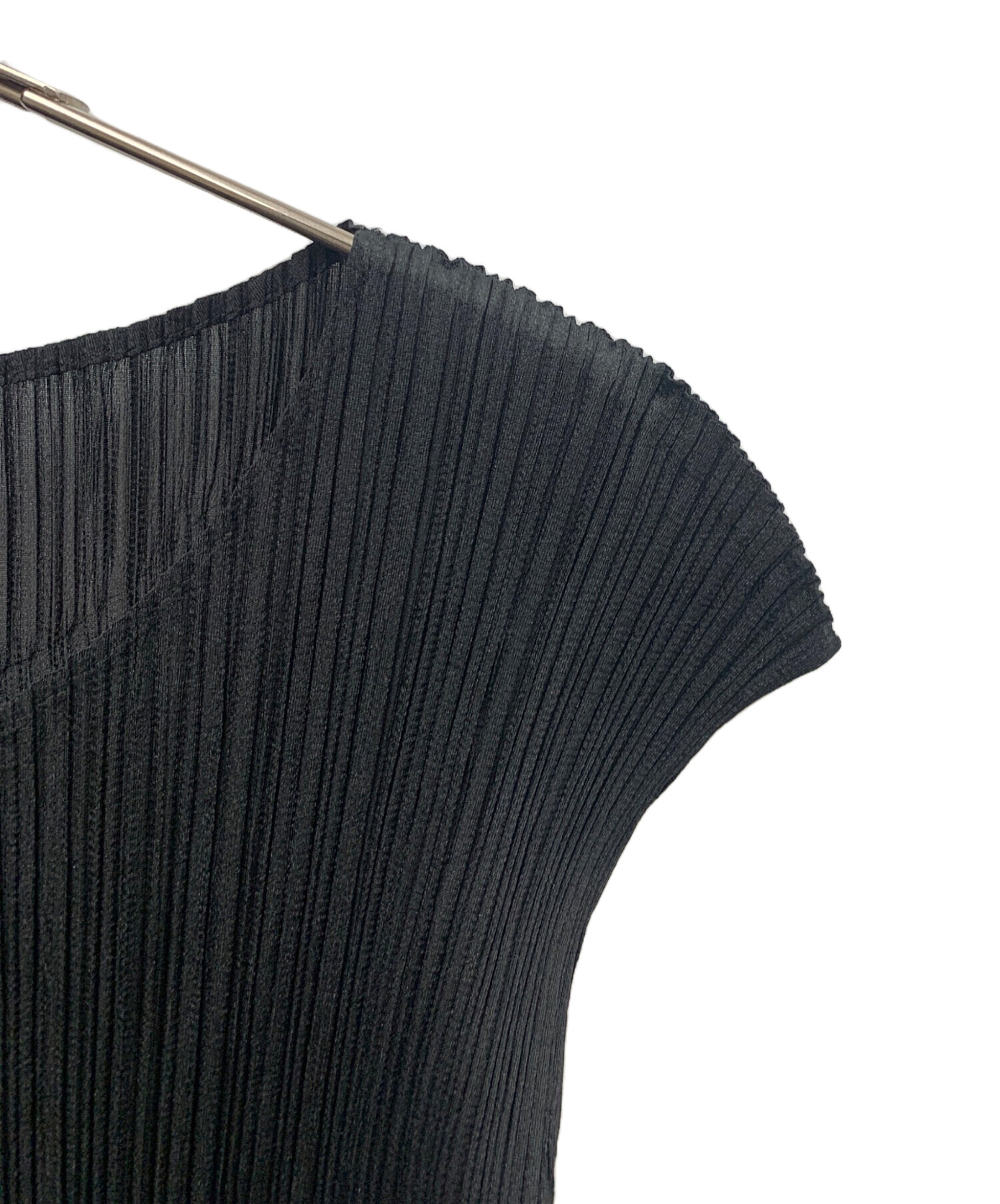 極美品✨PLEATS PLEASE プリーツ　ブラック　ノースリーブ　トップス 中古・古着通販】PLEATS PLEASE (プリーツプリーズ) プリーツ