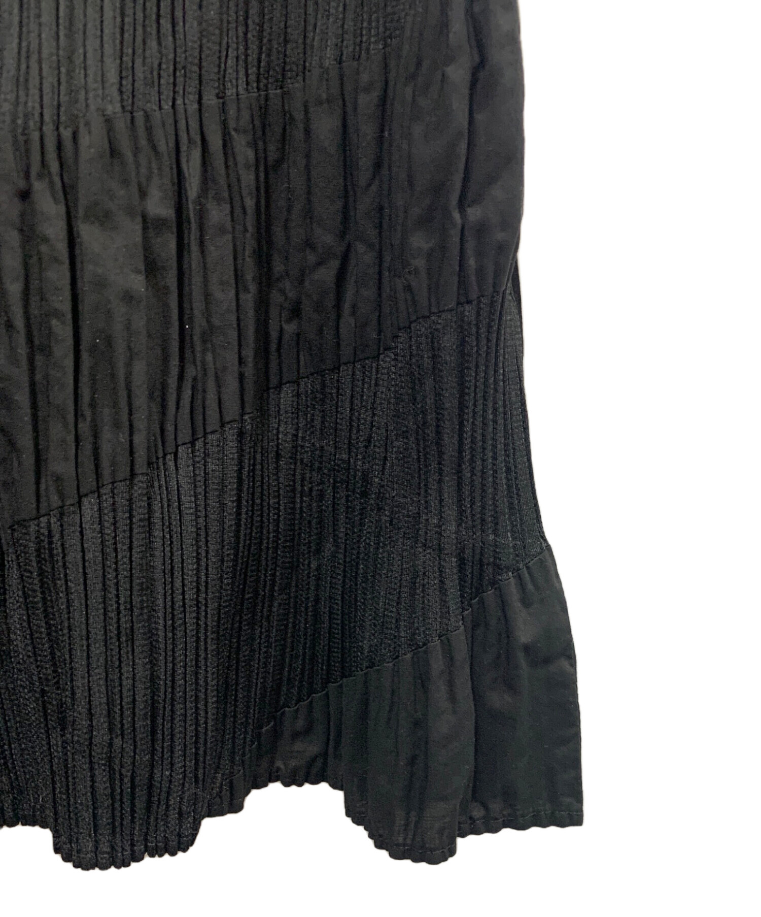 美品近年モデルPLEATS PLEASE アコーディオン　ノースリーブ　ブラック Pleats Please Issey Miyake ノースリーブ プリーツドレス | ブラック